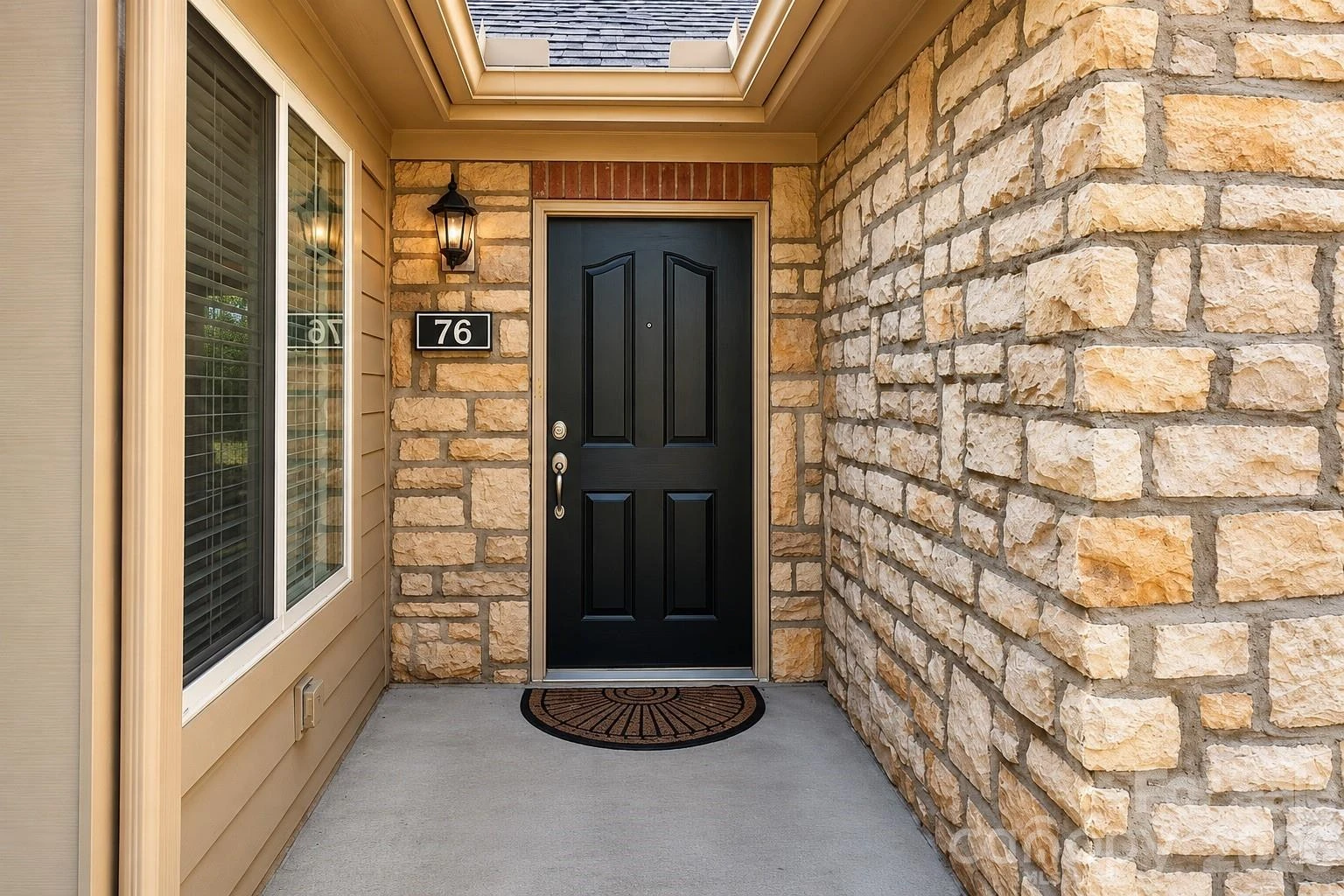 76 Mountain Meadow Circle - Photo 2