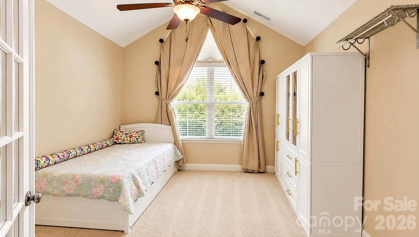76 Mountain Meadow Circle - Photo 18