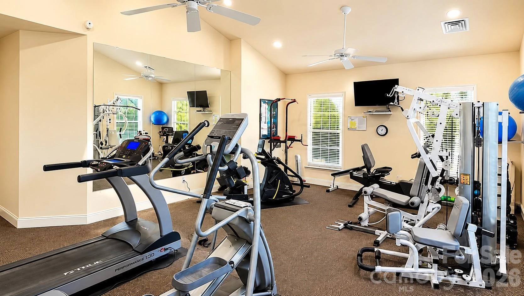 76 Mountain Meadow Circle - Photo 32