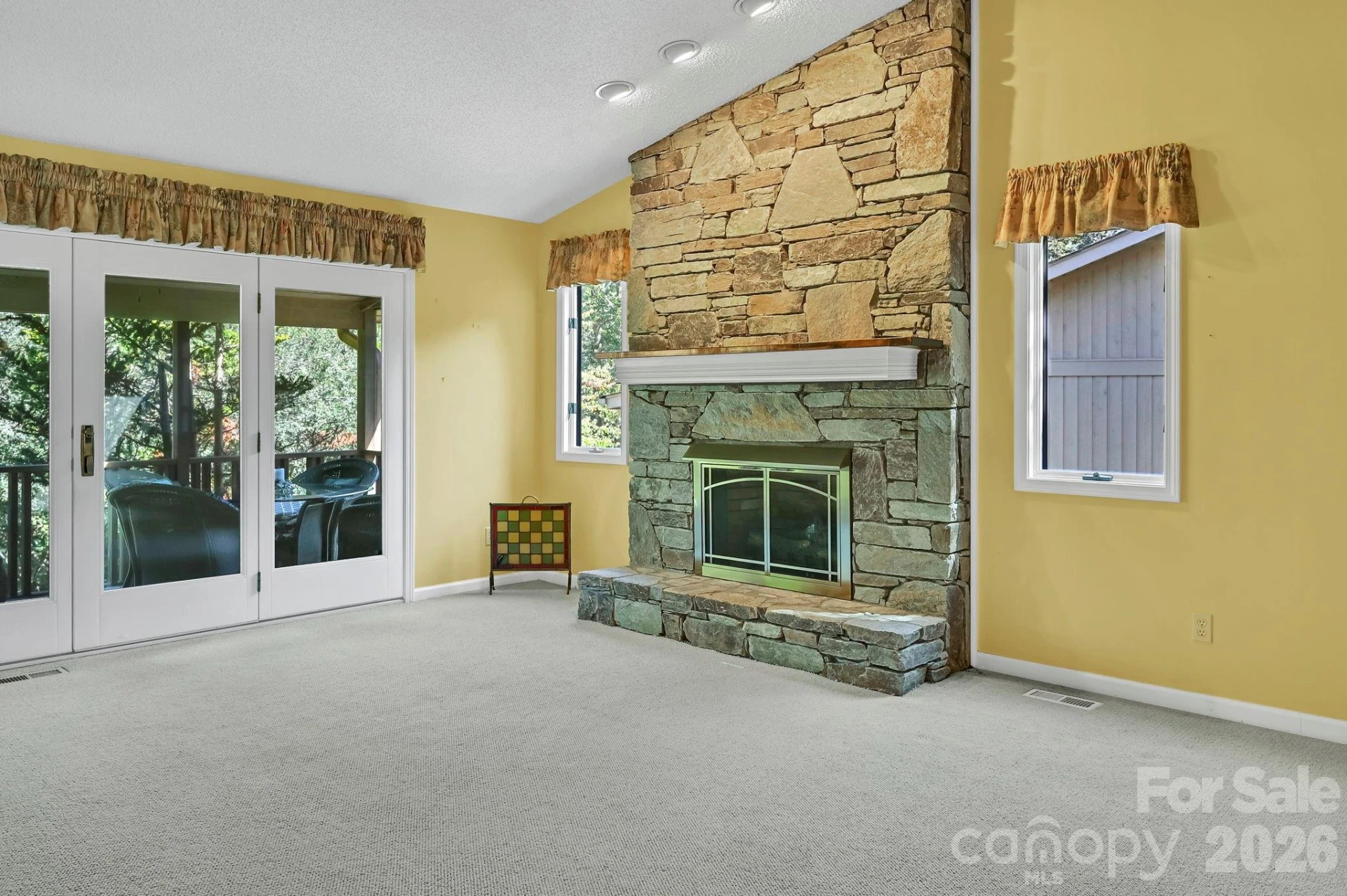 901 Red Oak Drive - Photo 4