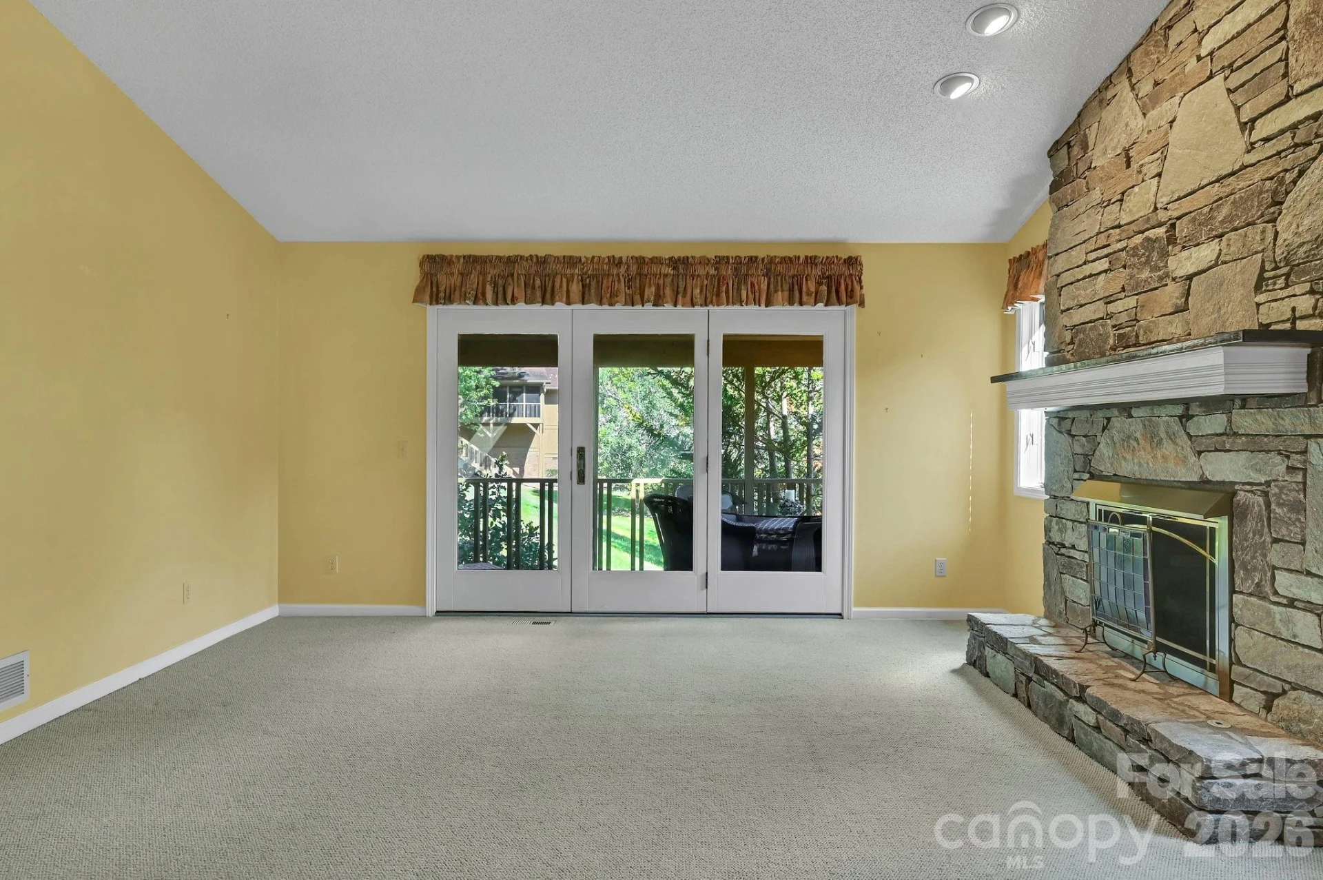 901 Red Oak Drive - Photo 6