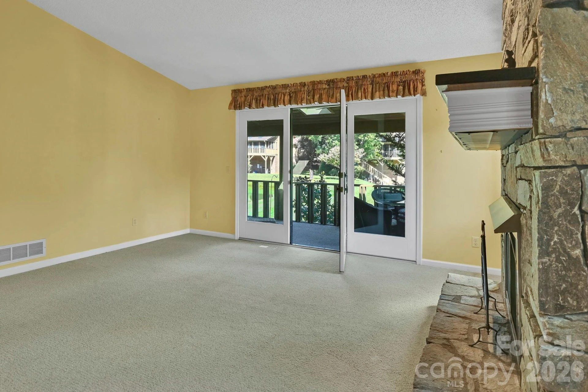 901 Red Oak Drive - Photo 7