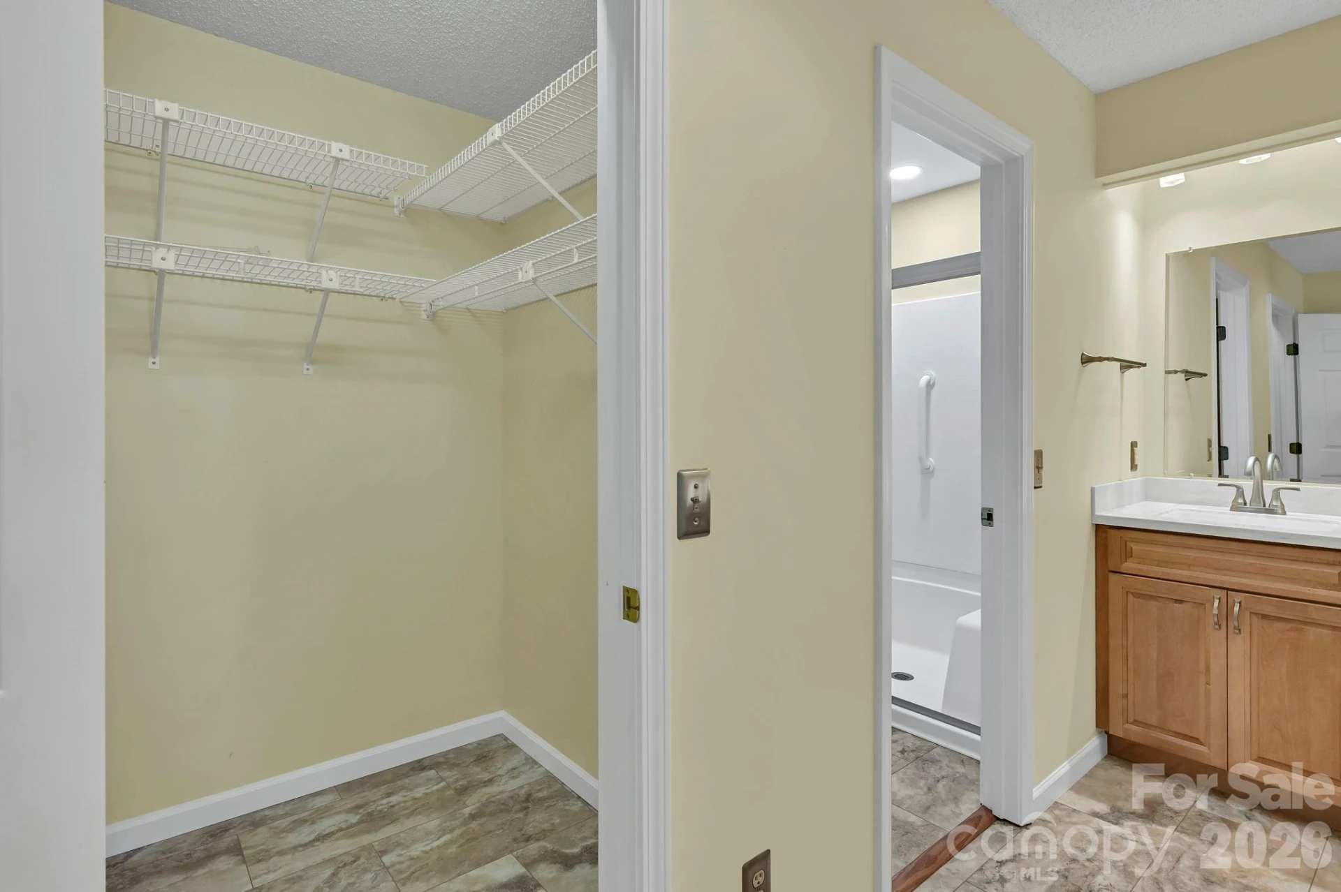 901 Red Oak Drive - Photo 32