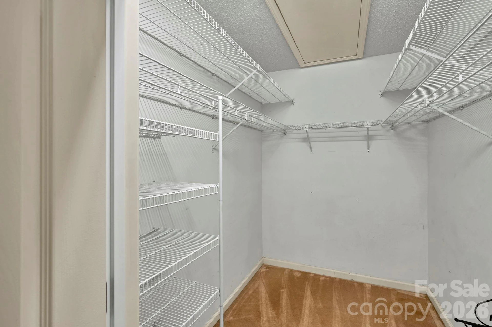 901 Red Oak Drive - Photo 35