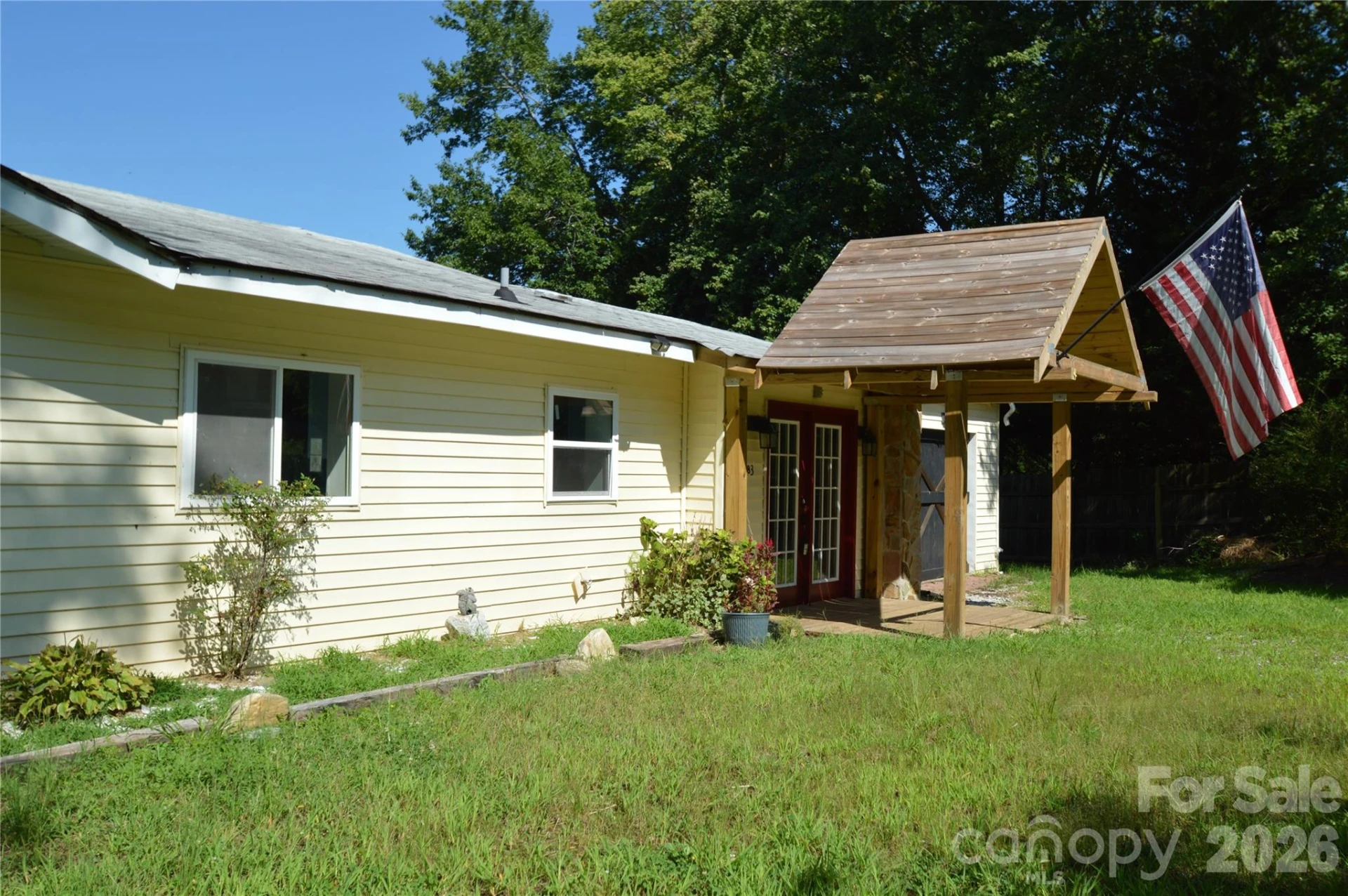 1183 Sandy Plains Road - Photo 3