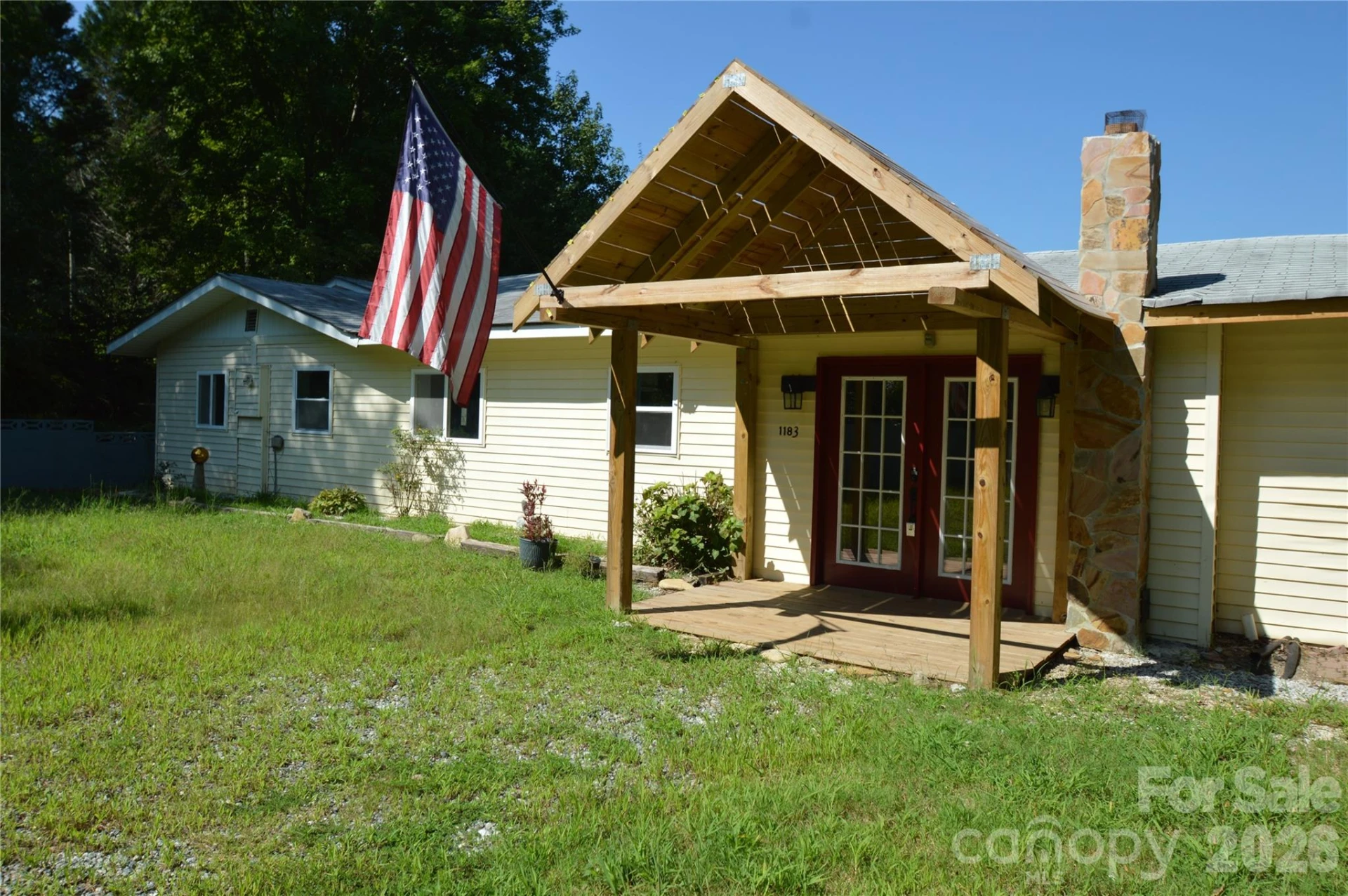 1183 Sandy Plains Road - Photo 4