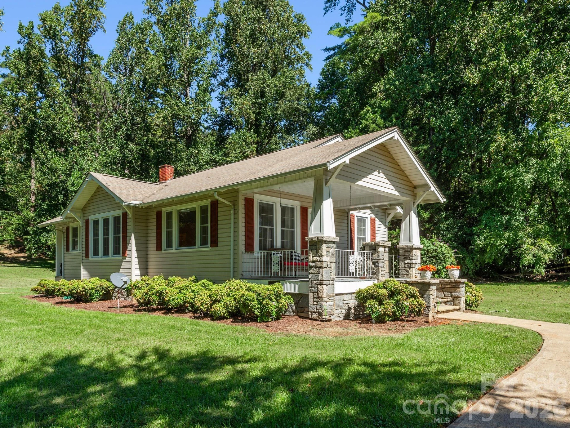 1308 Charlotte Highway - Photo 2