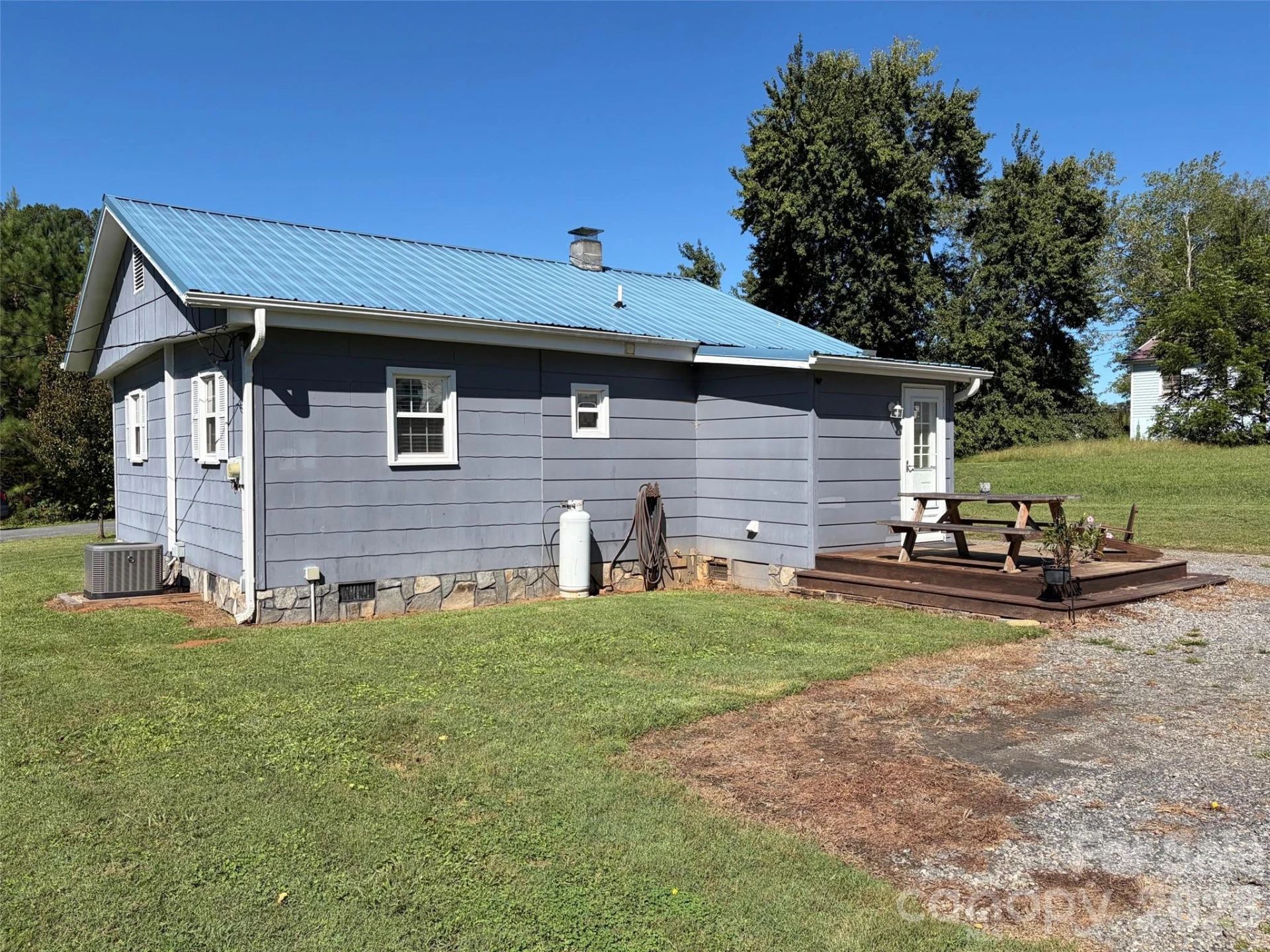 41 Whitner Drive - Photo 5