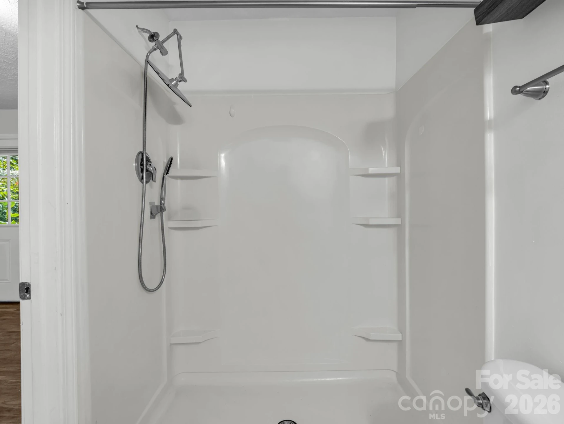 697 Courtney Drive - Photo 19
