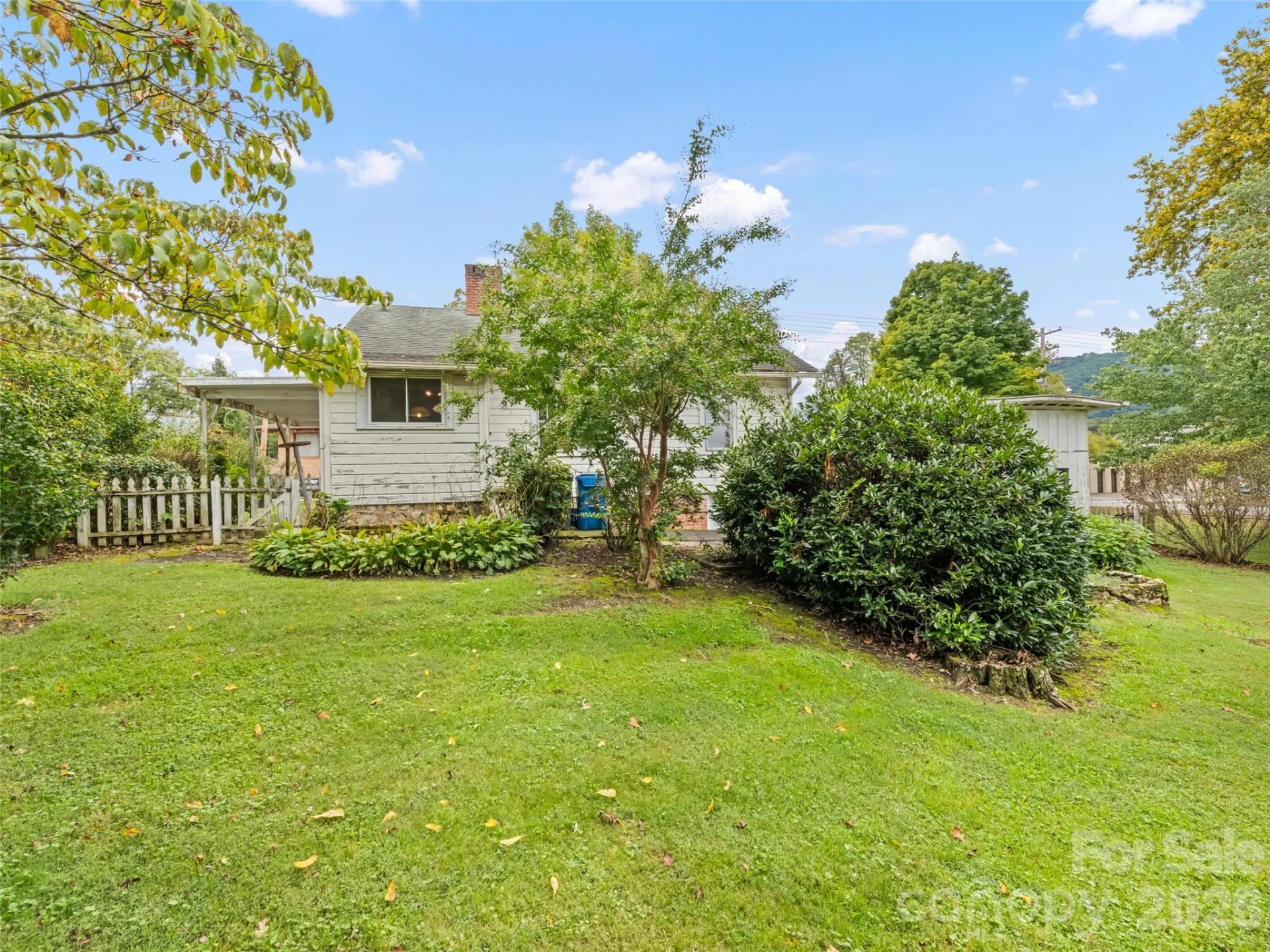 102 W Marshall Street - Photo 6