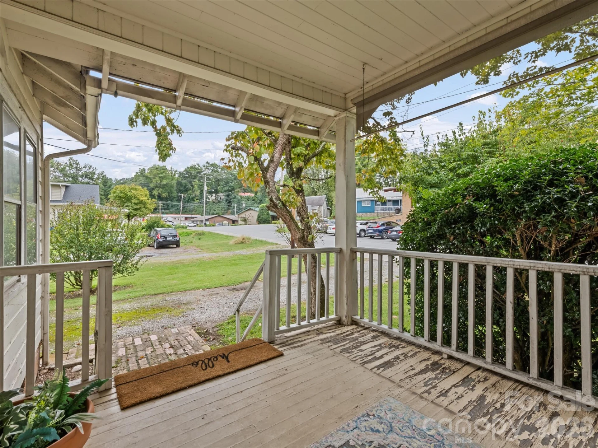102 W Marshall Street - Photo 11