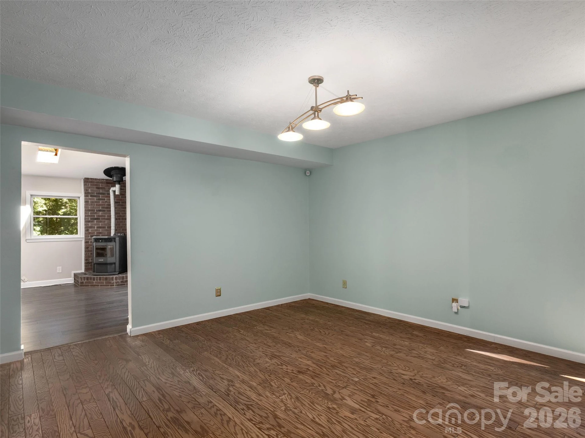 623 Owensby Road - Photo 8
