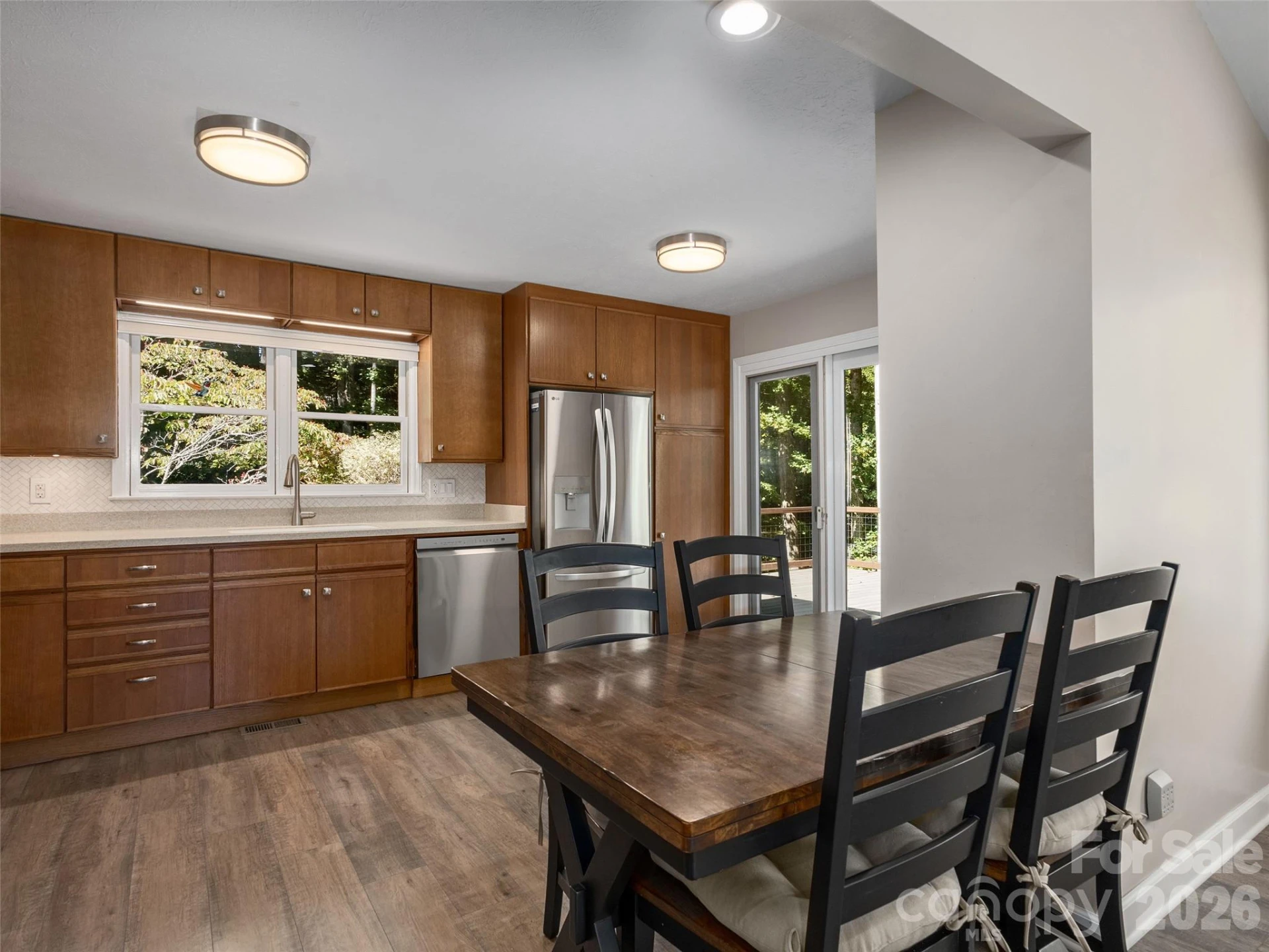 623 Owensby Road - Photo 9