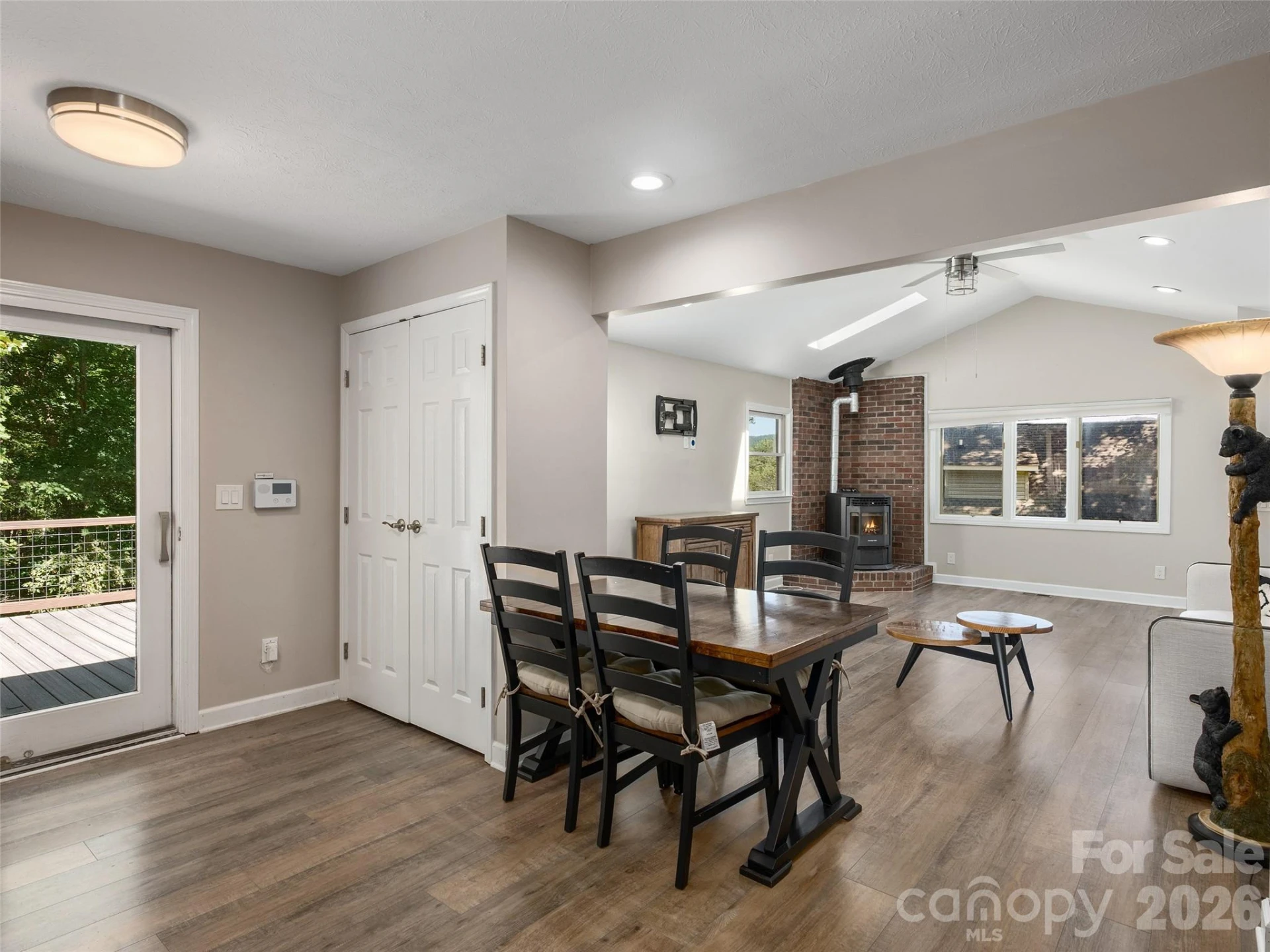 623 Owensby Road - Photo 11
