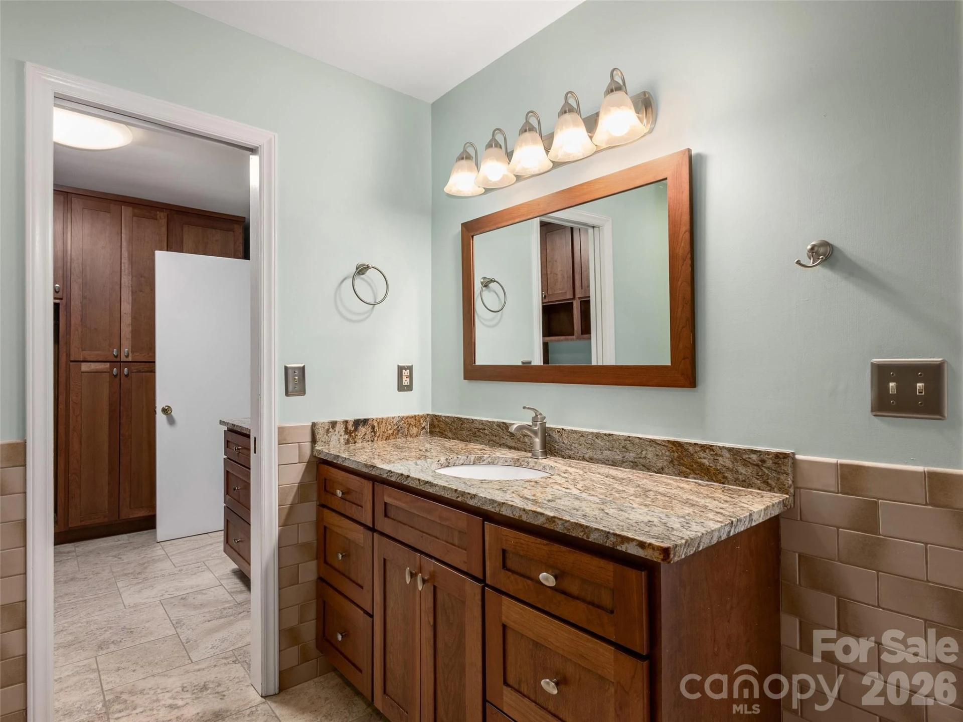 623 Owensby Road - Photo 16