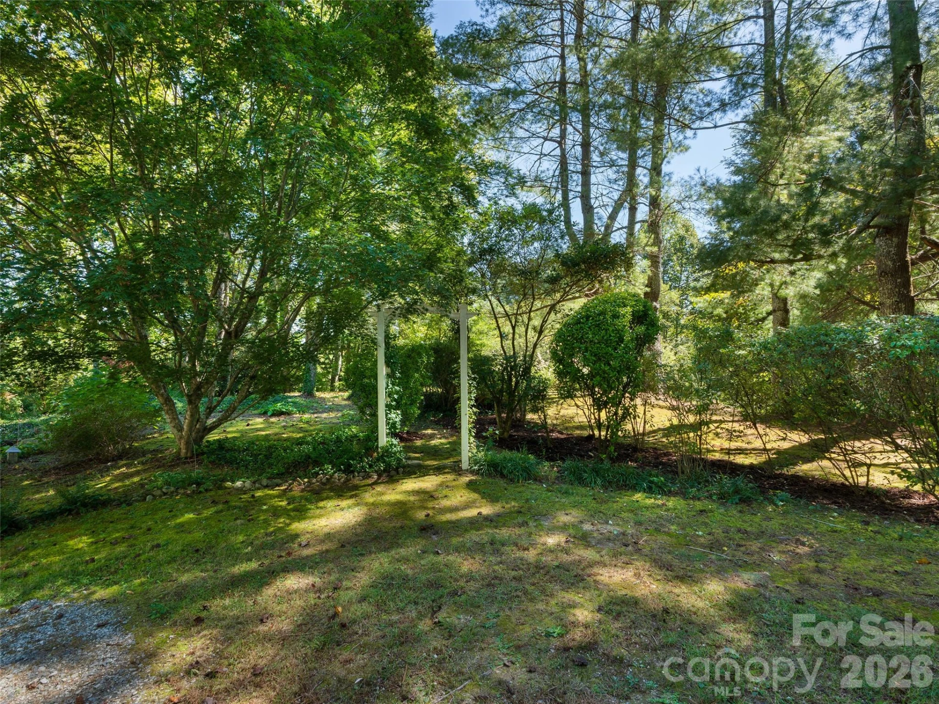 623 Owensby Road - Photo 26