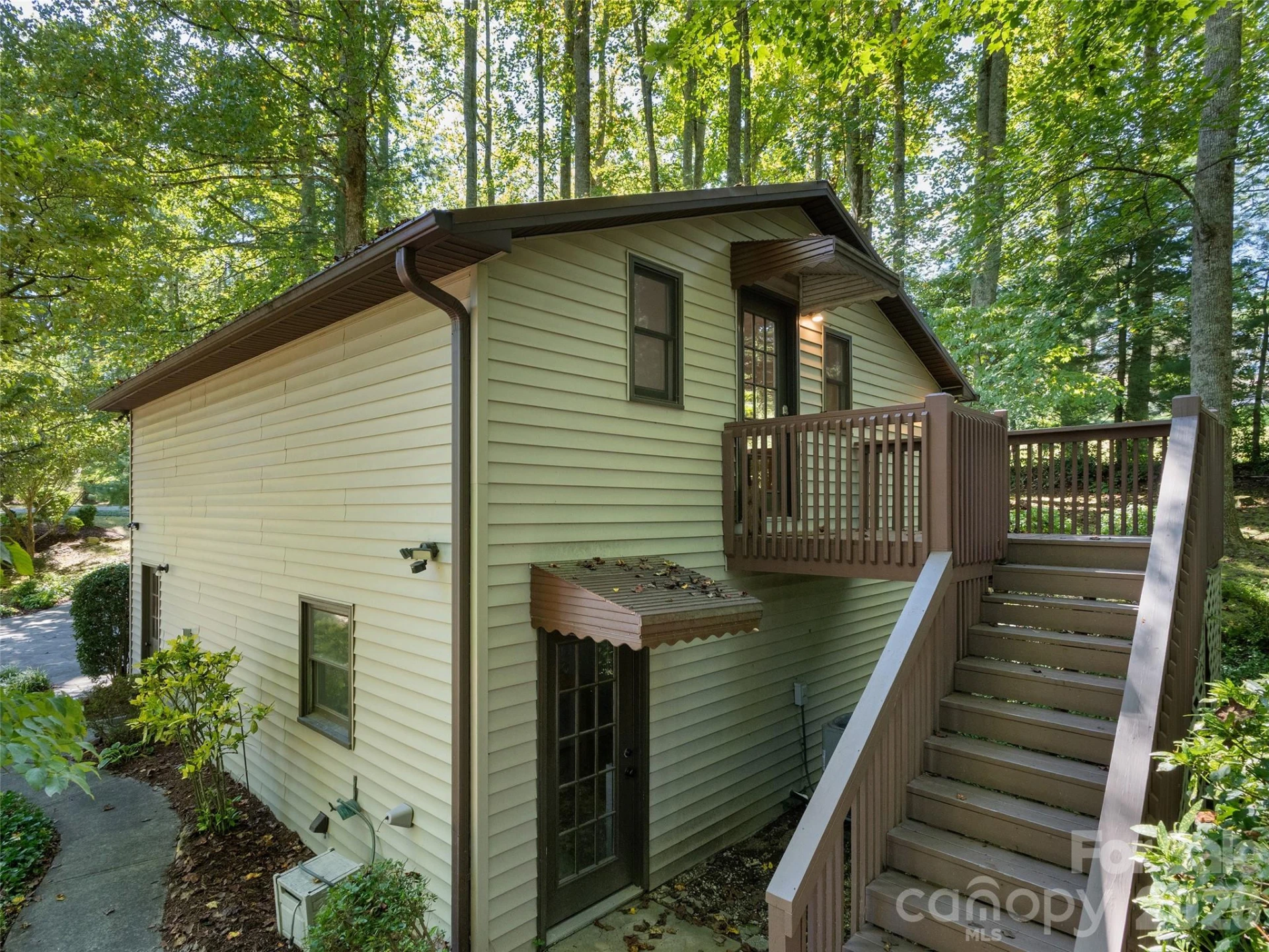 623 Owensby Road - Photo 27