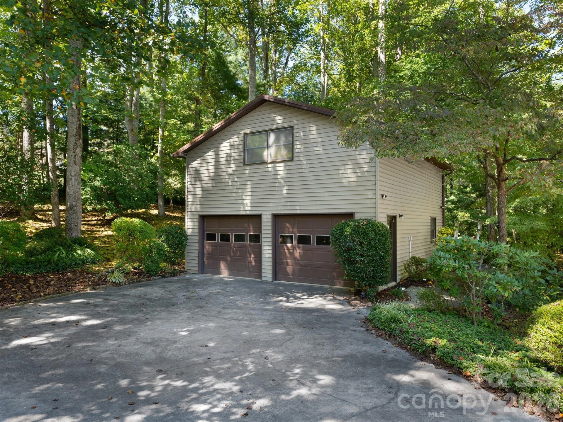 623 Owensby Road - Photo 35