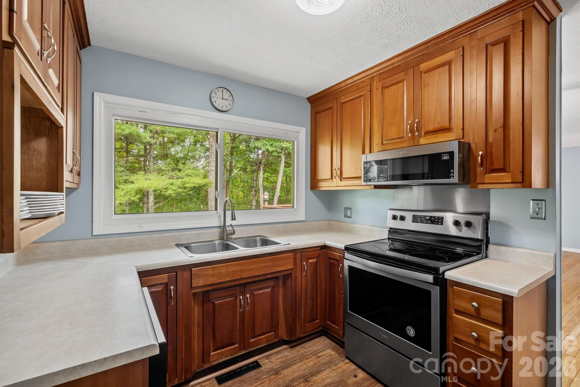 431 Pine Ridge Road - Photo 10