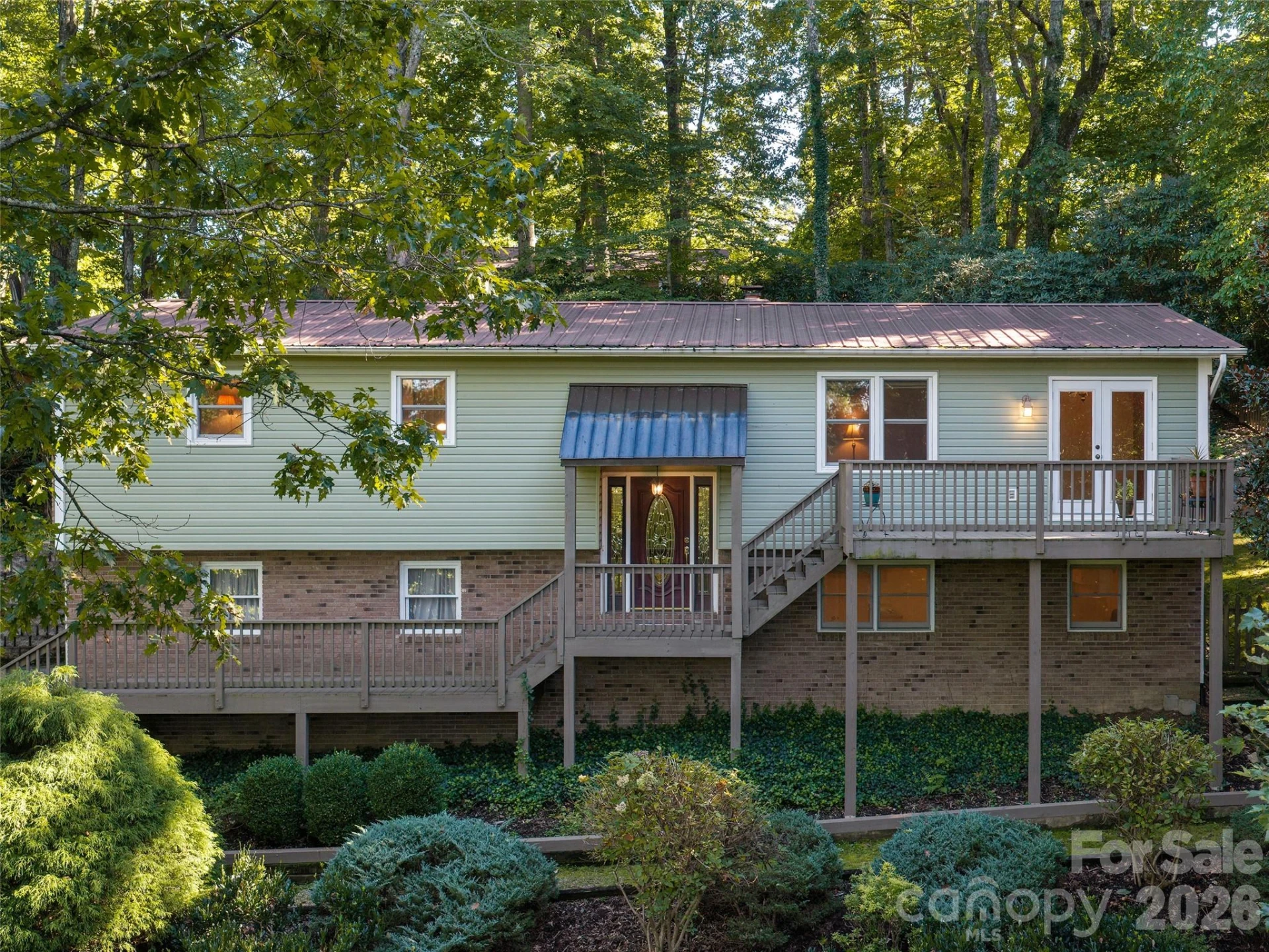 172 Long John Drive - Photo 2