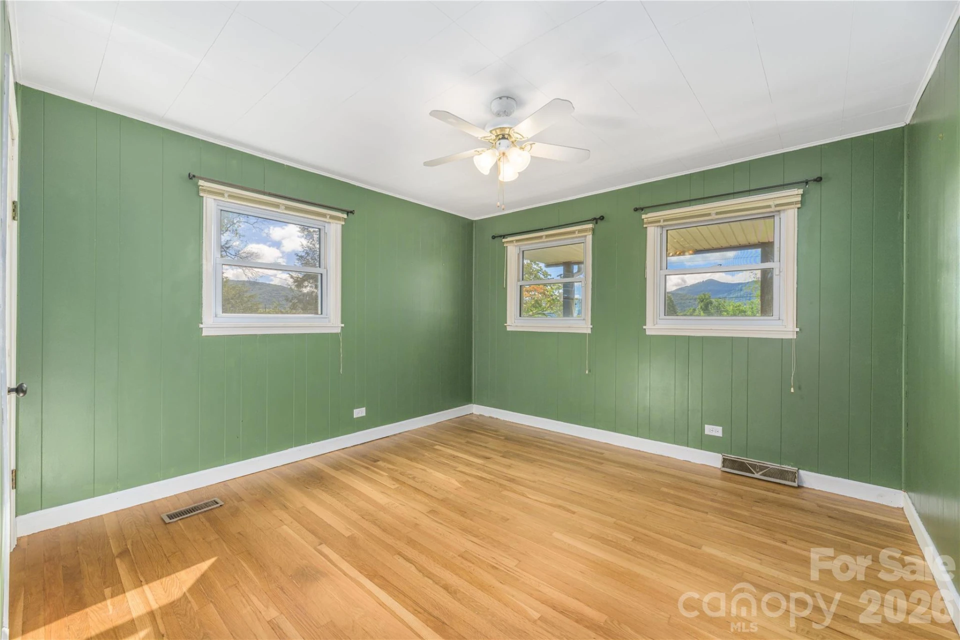 550 Enka Lake Road - Photo 18