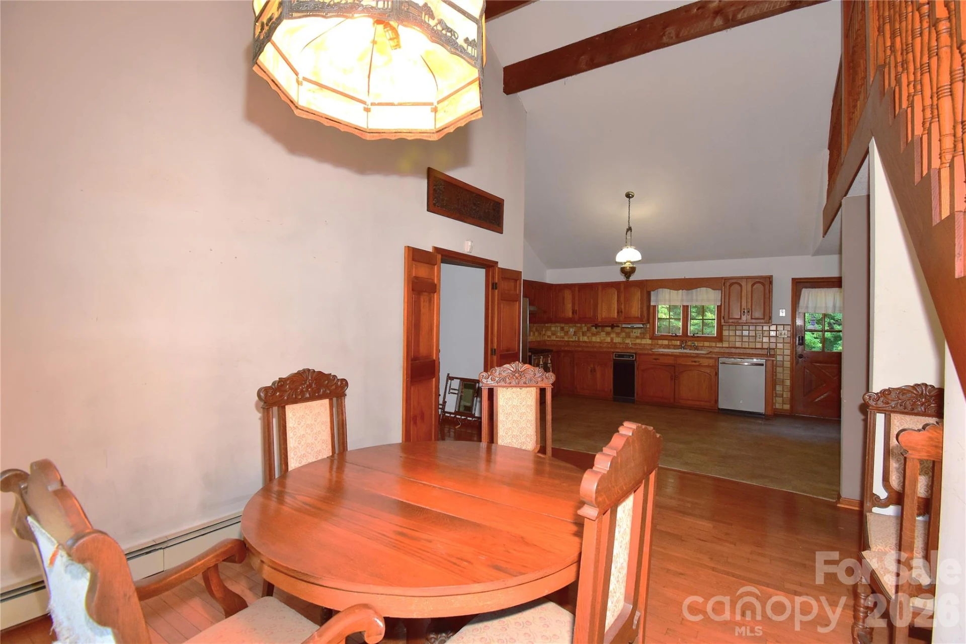 586 Justice Ridge Road - Photo 4