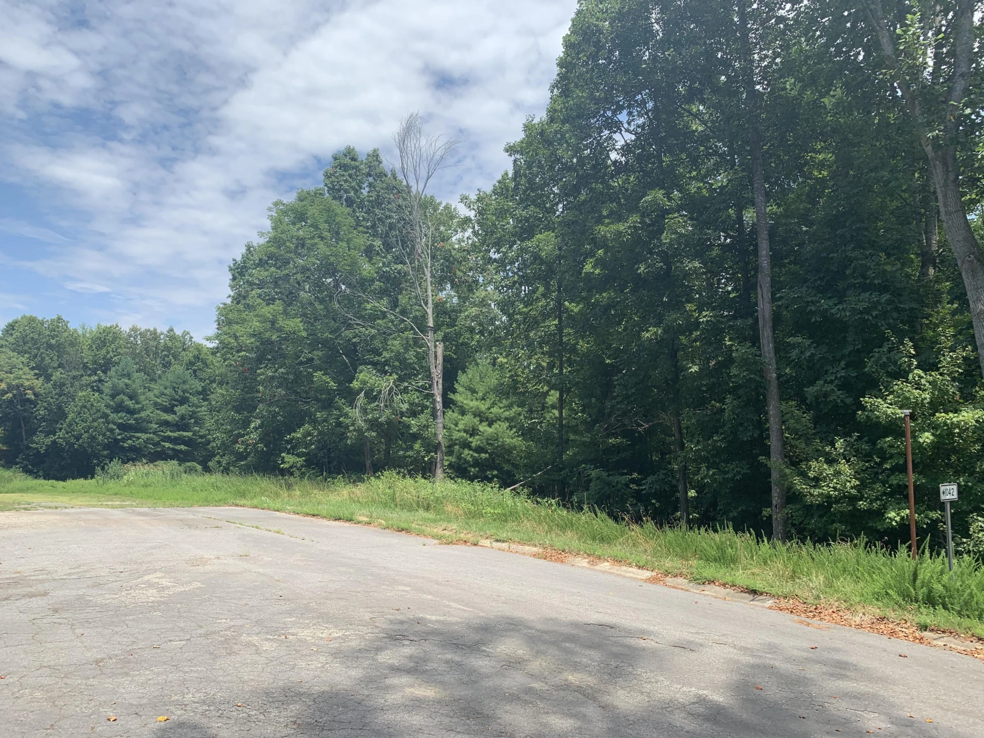 Lot 8 Creekwood DR