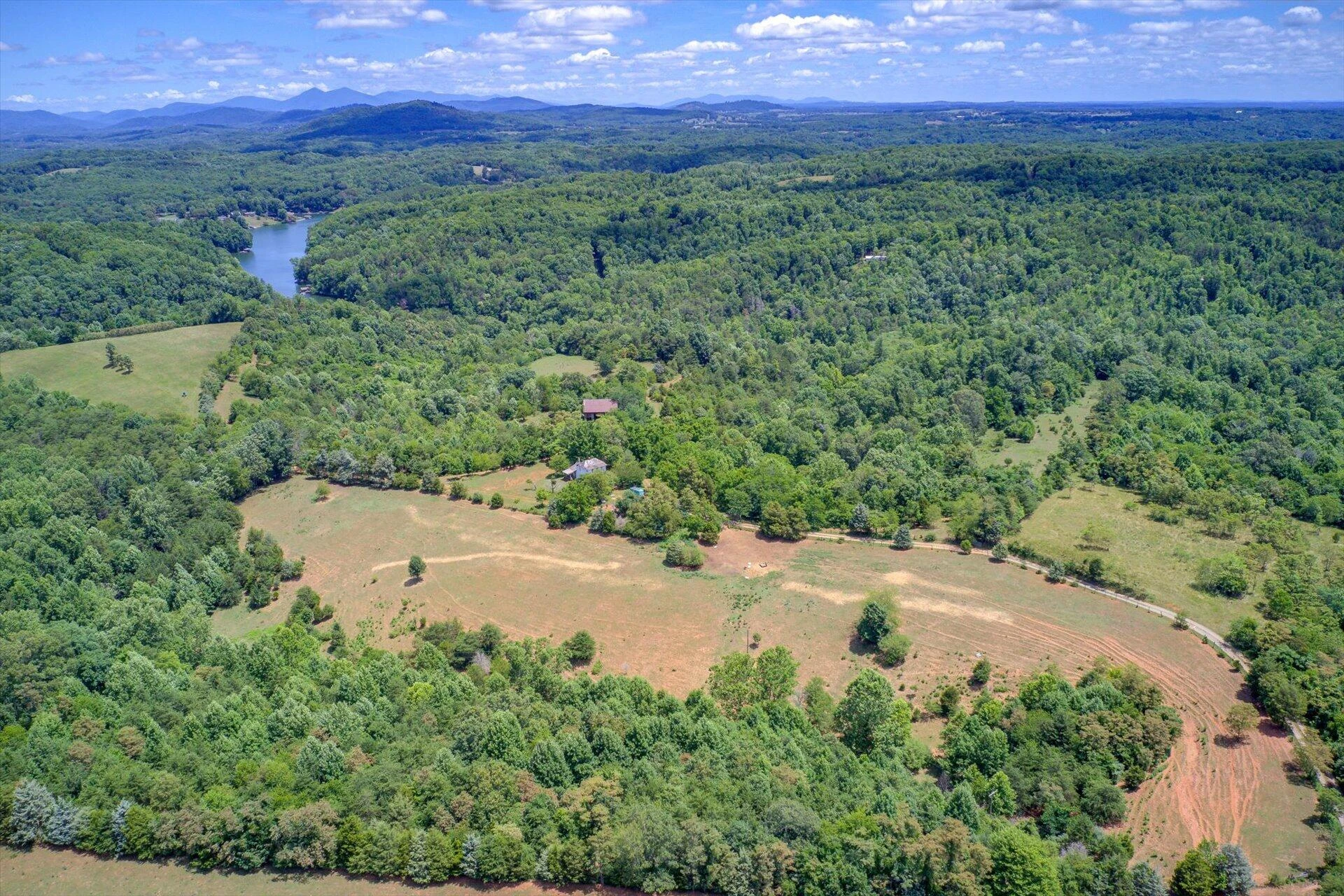 3718 Hardy RD - Photo 4