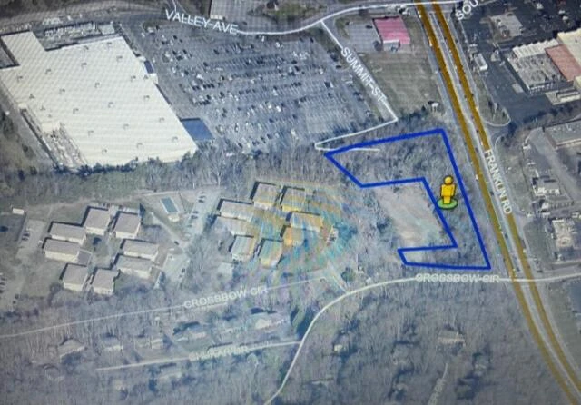 4252 Summit ST - Photo 2