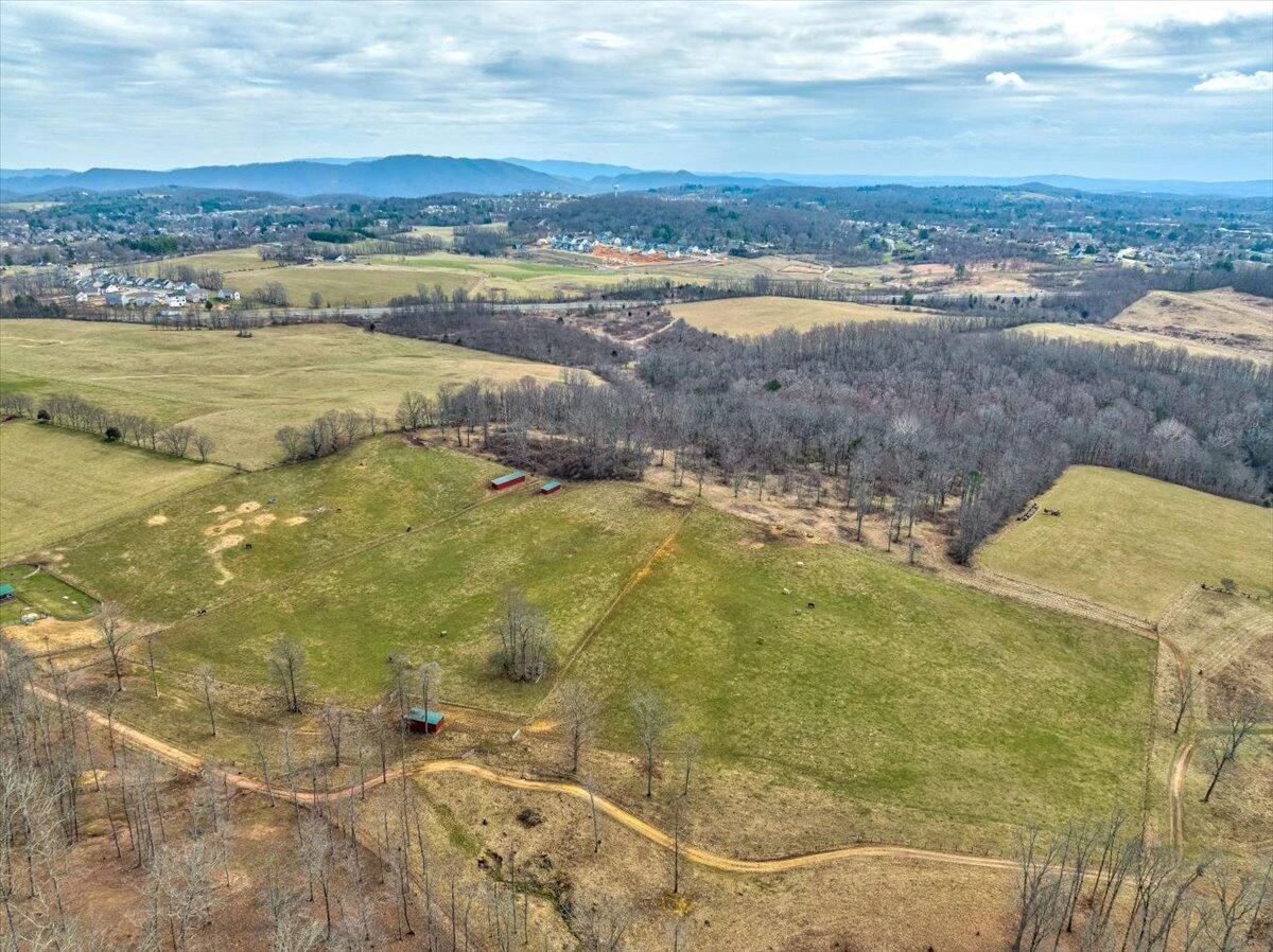 0 Toms Creek RD - Photo 42