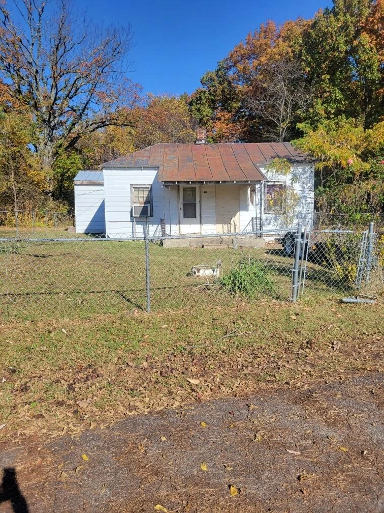 450 Byrd LN
