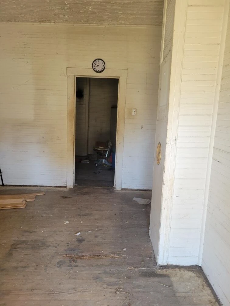 450 Byrd LN - Photo 5