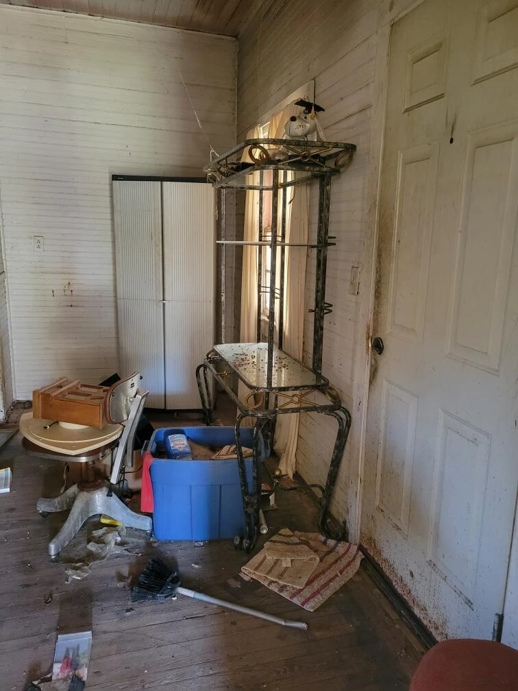450 Byrd LN - Photo 7