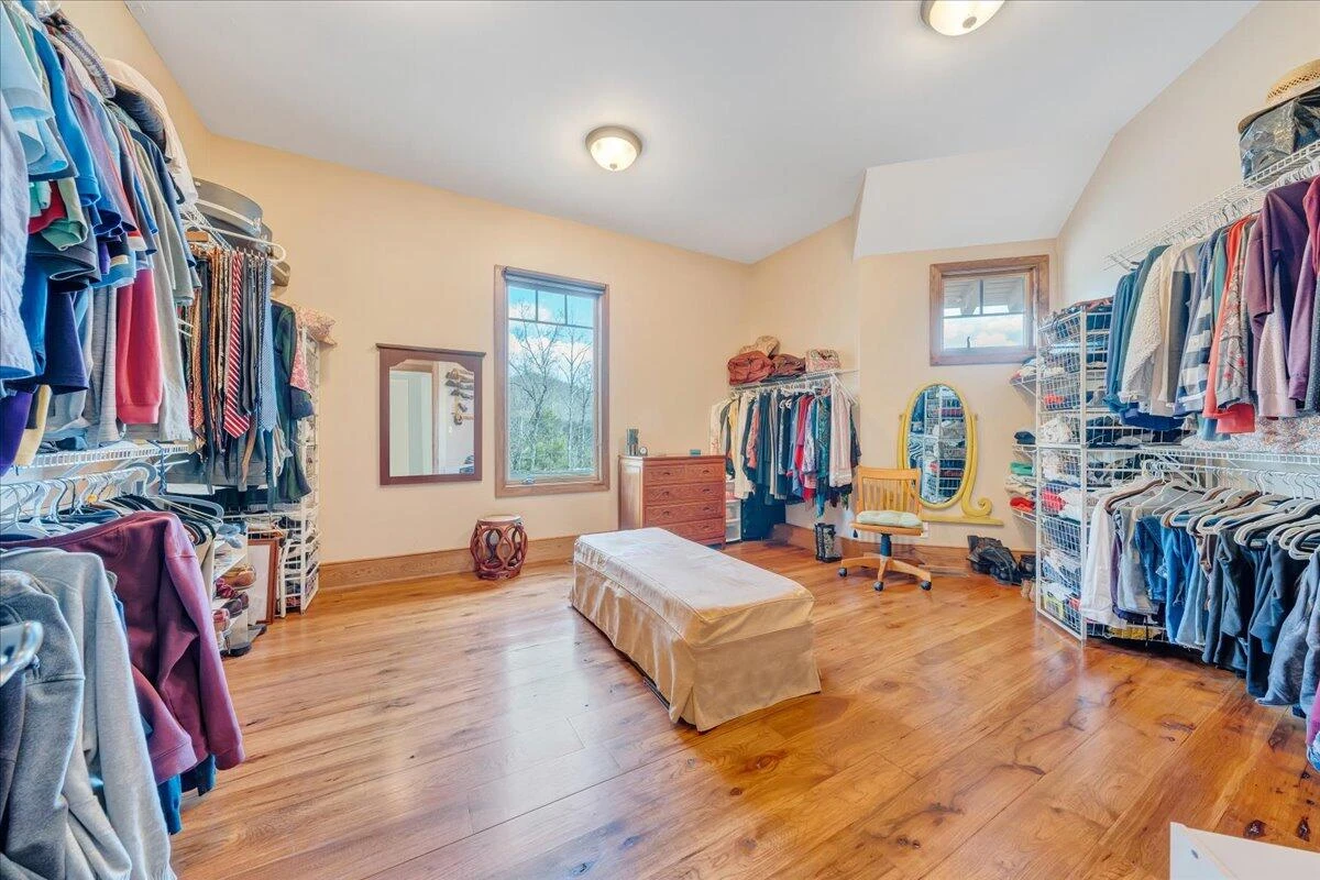 144 Seven Ridges RD - Photo 28