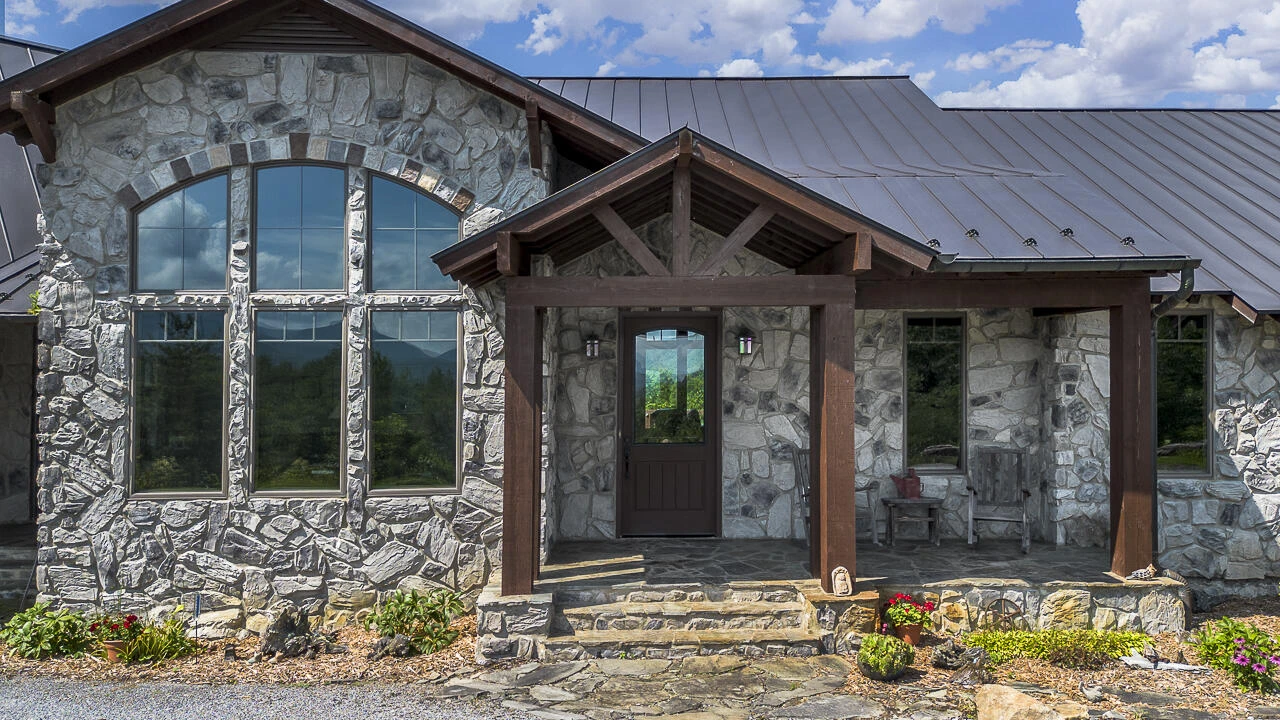 144 Seven Ridges RD - Photo 5
