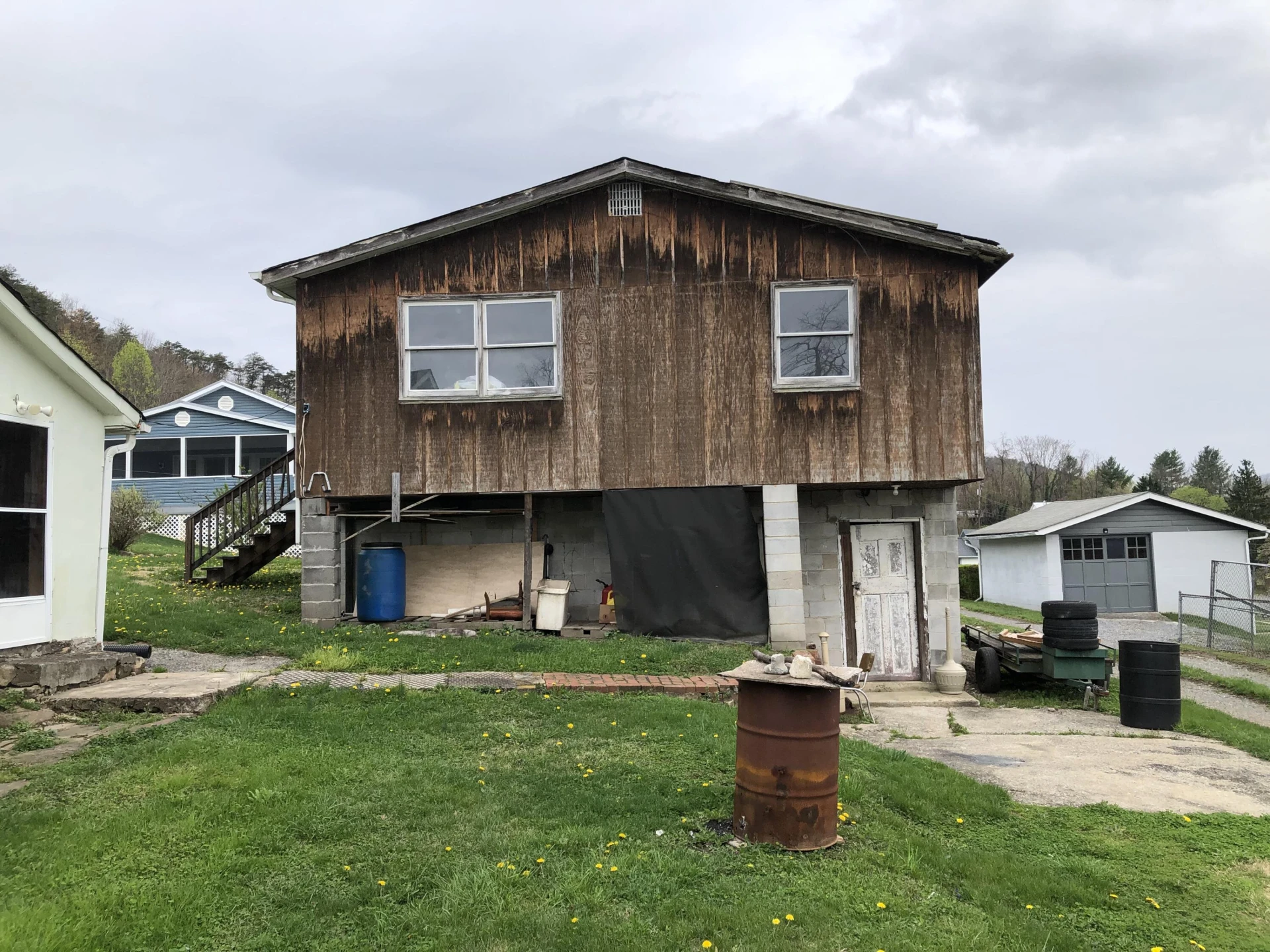 400 12th ST - Photo 4
