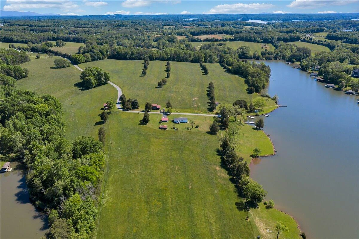 850 Rolling RD - Photo 23