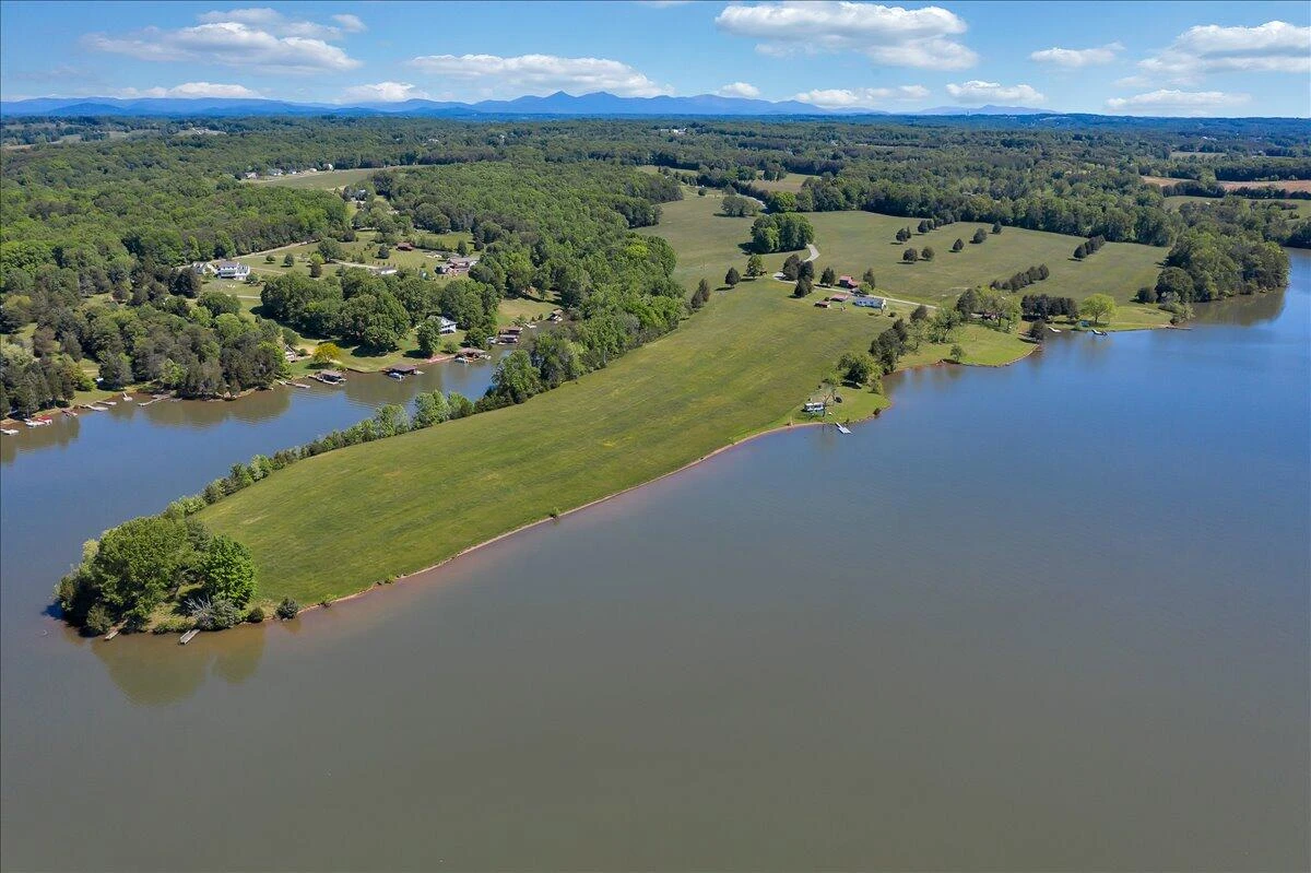 850 Rolling RD - Photo 27
