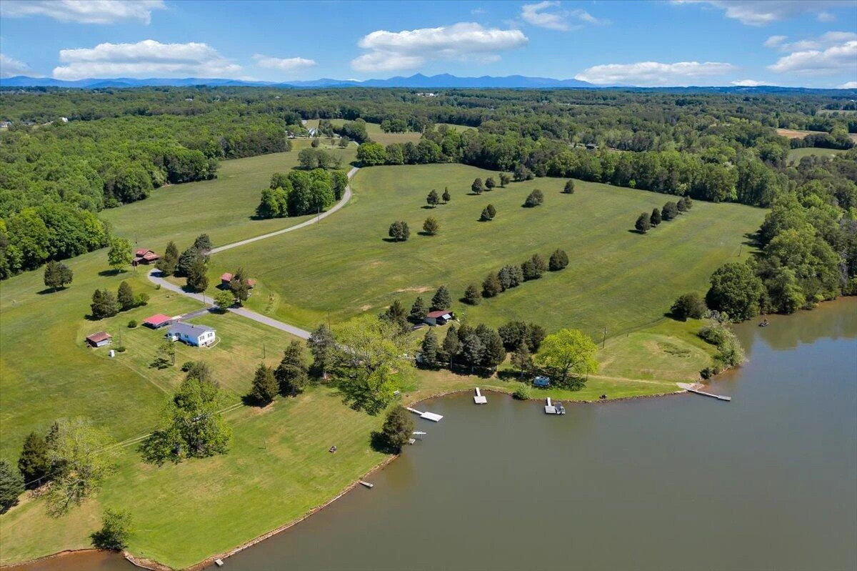850 Rolling RD - Photo 30