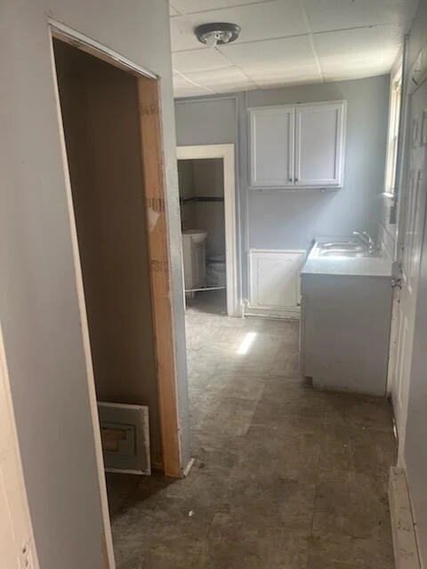 915 Jamison AVE SE - Photo 4
