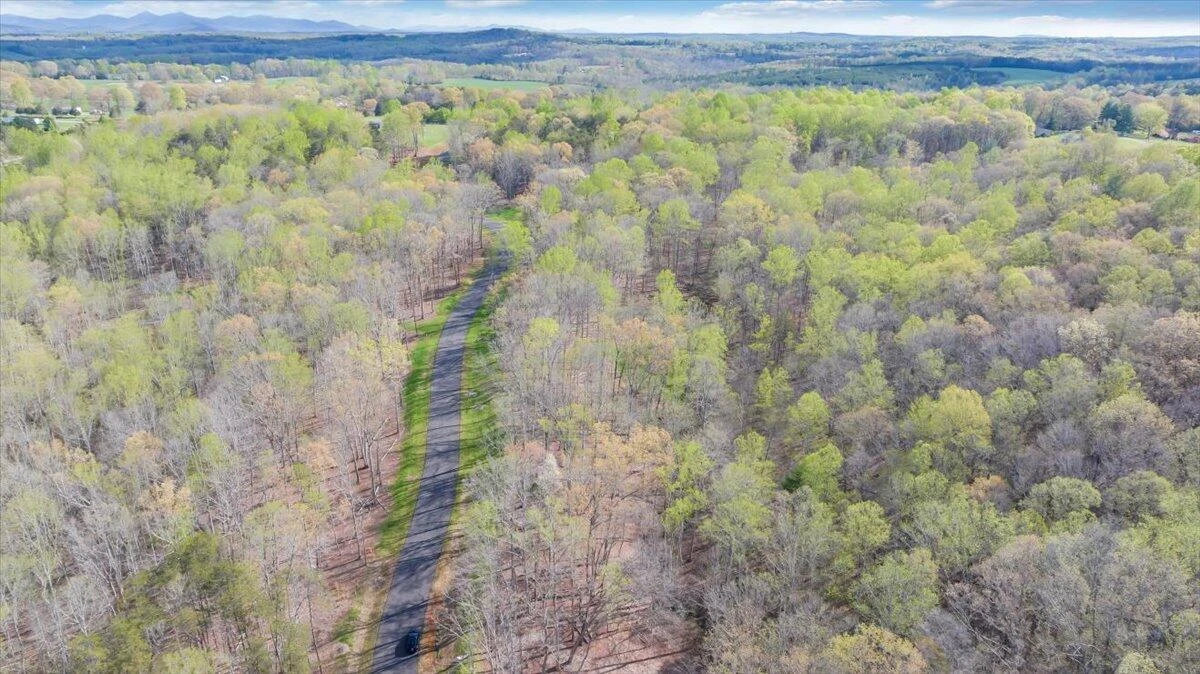 0 Red Barn LN - Photo 34