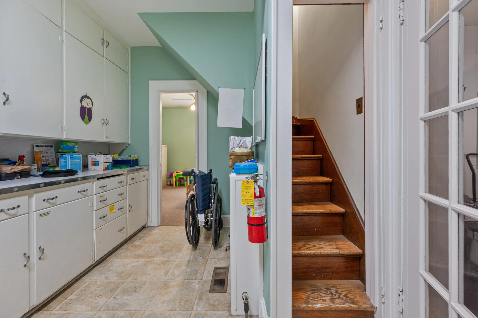 815 E Main ST - Photo 27