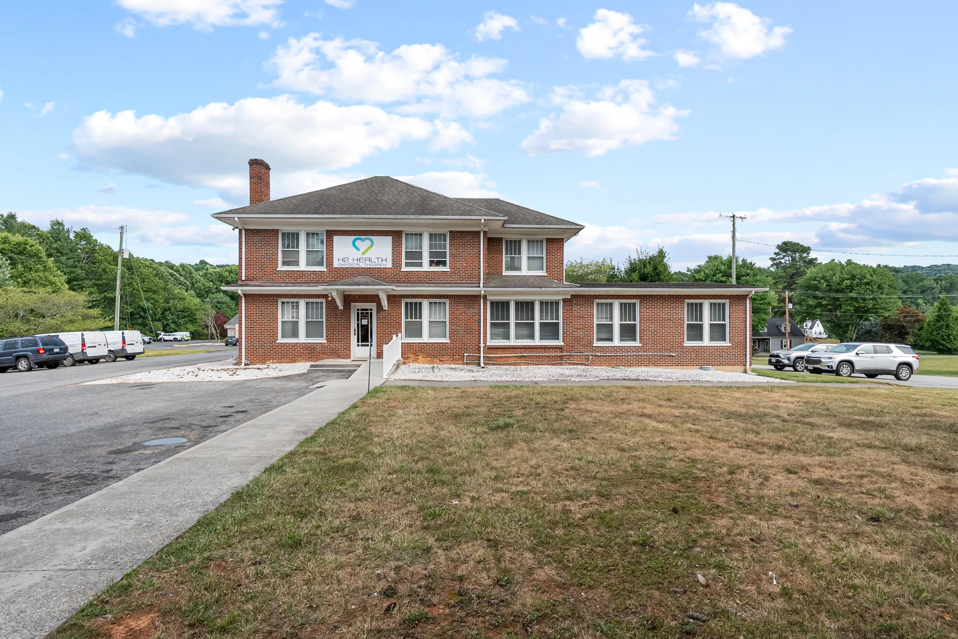 815 E Main ST - Photo 3