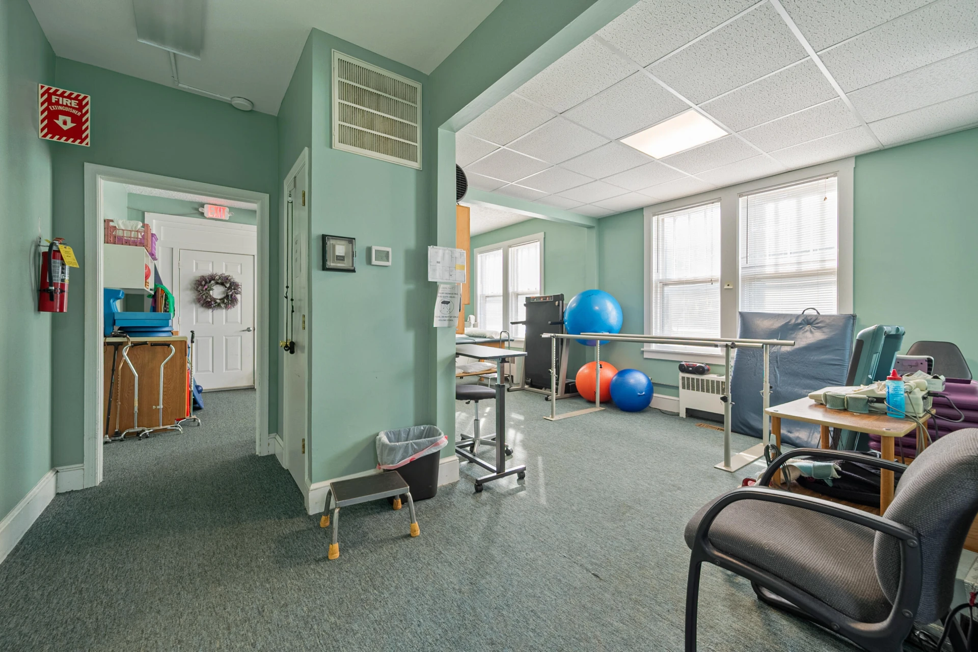 815 E Main ST - Photo 34