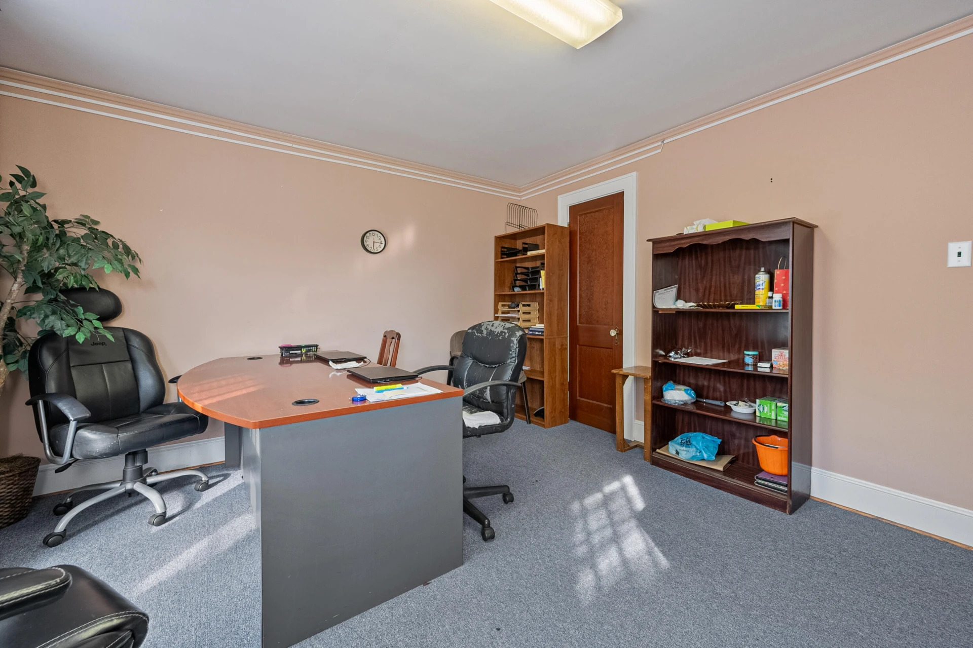815 E Main ST - Photo 59