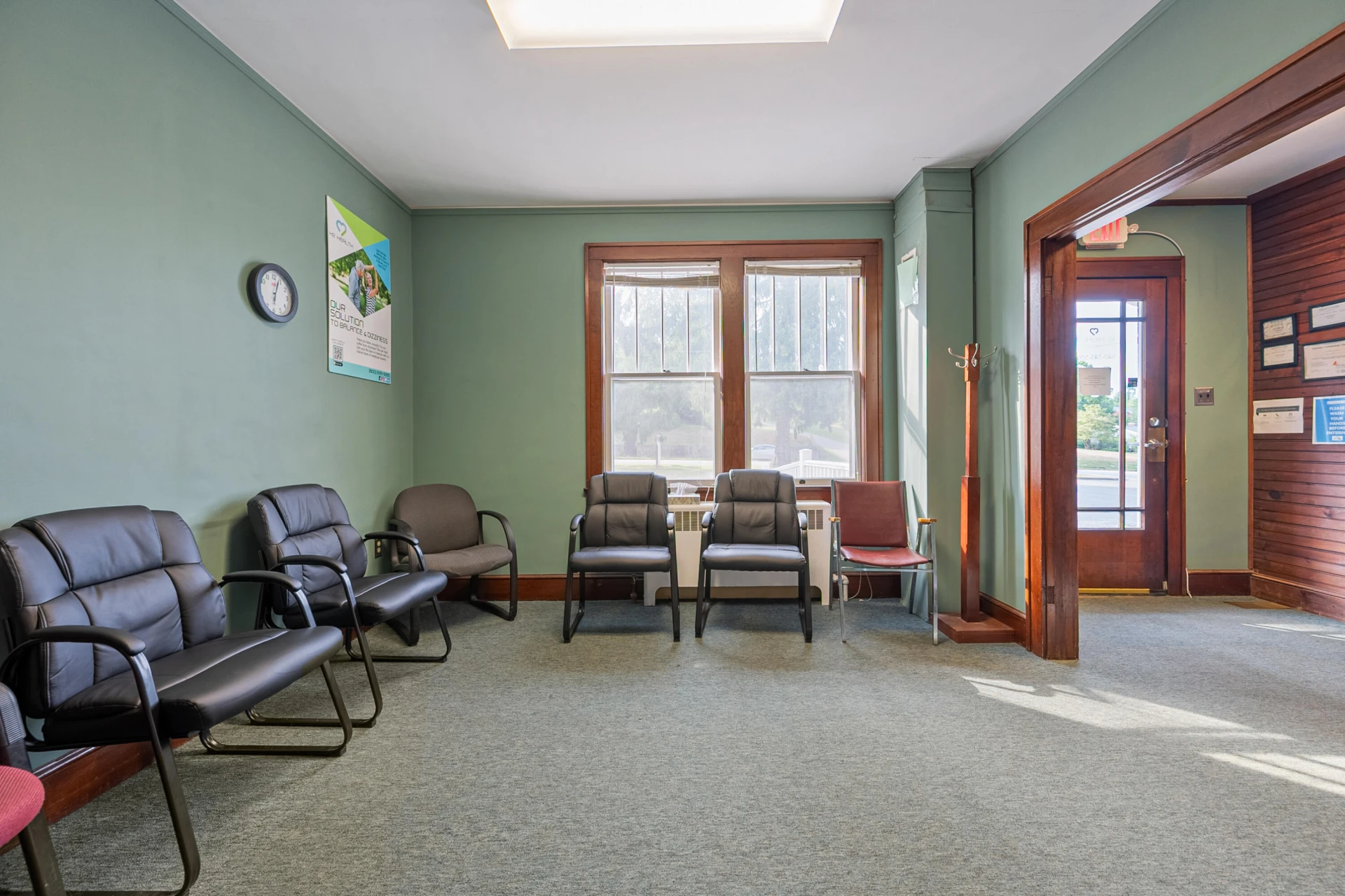 815 E Main ST - Photo 11