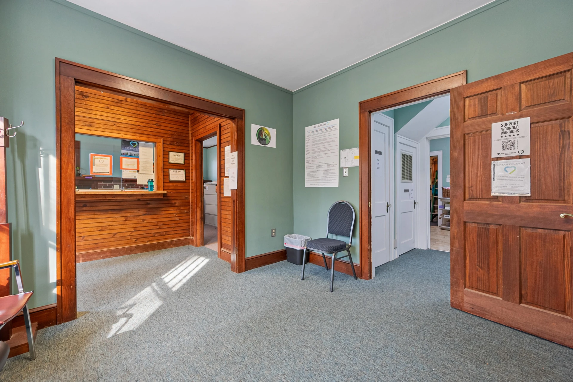 815 E Main ST - Photo 12