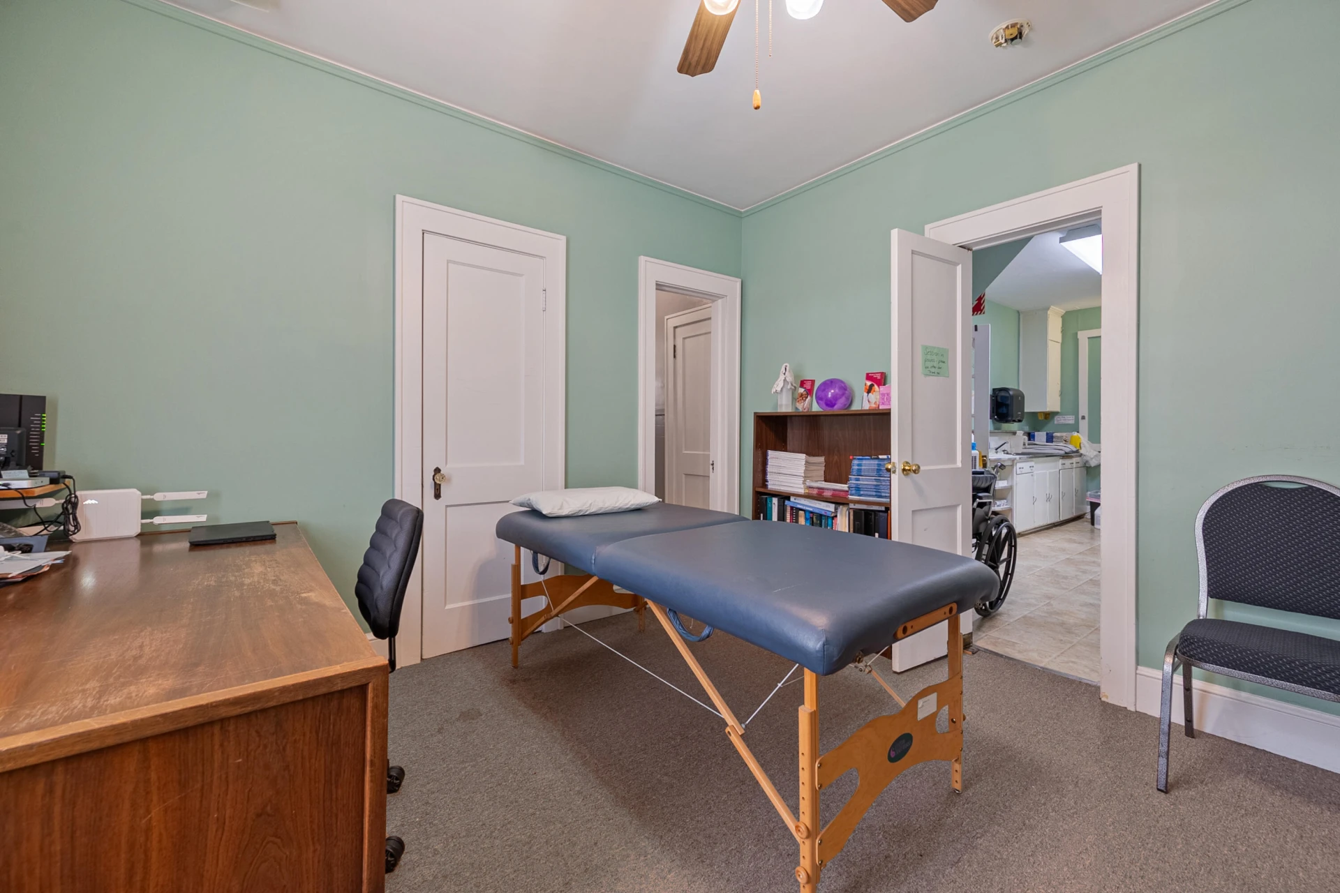 815 E Main ST - Photo 18