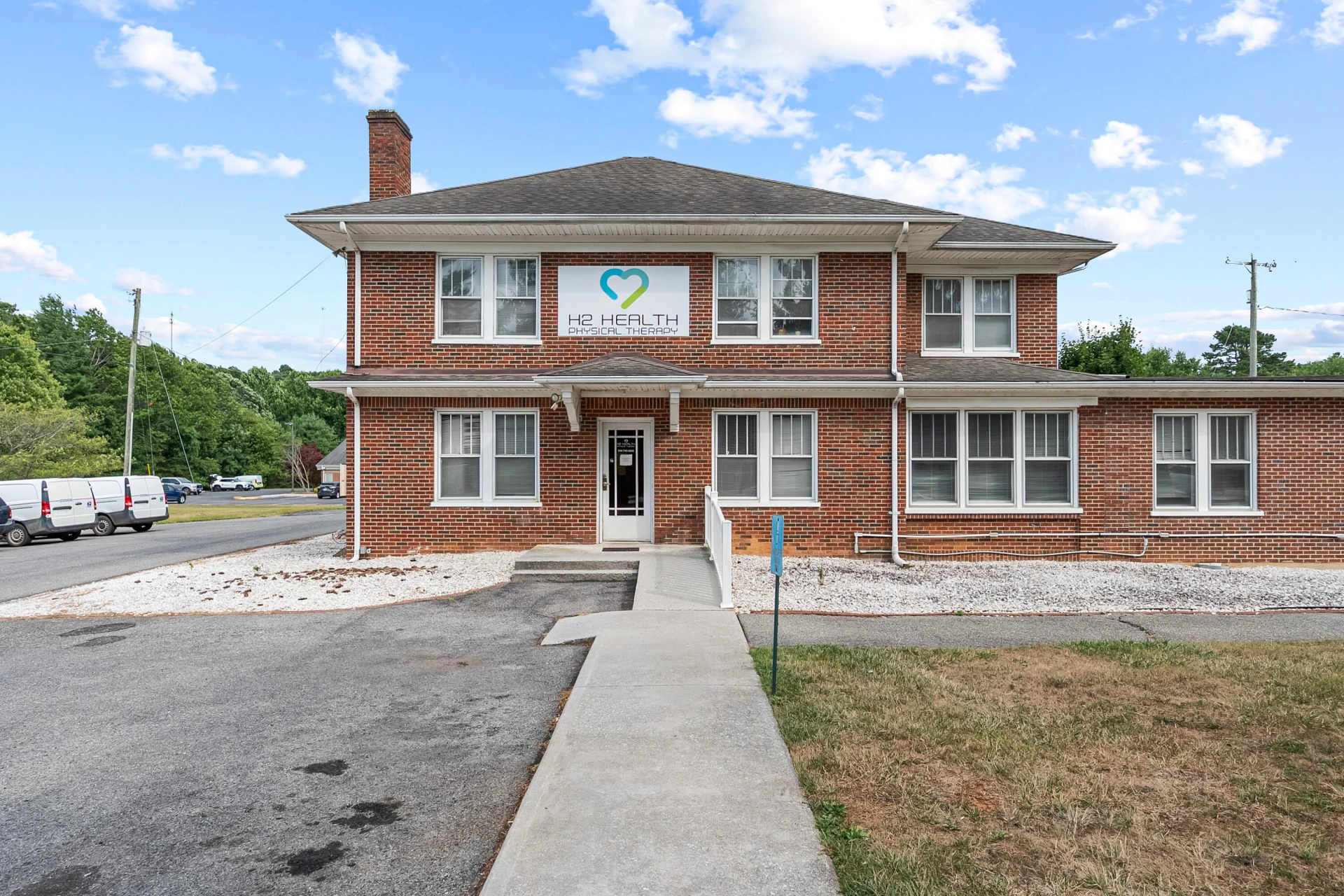 815 E Main ST - Photo 4