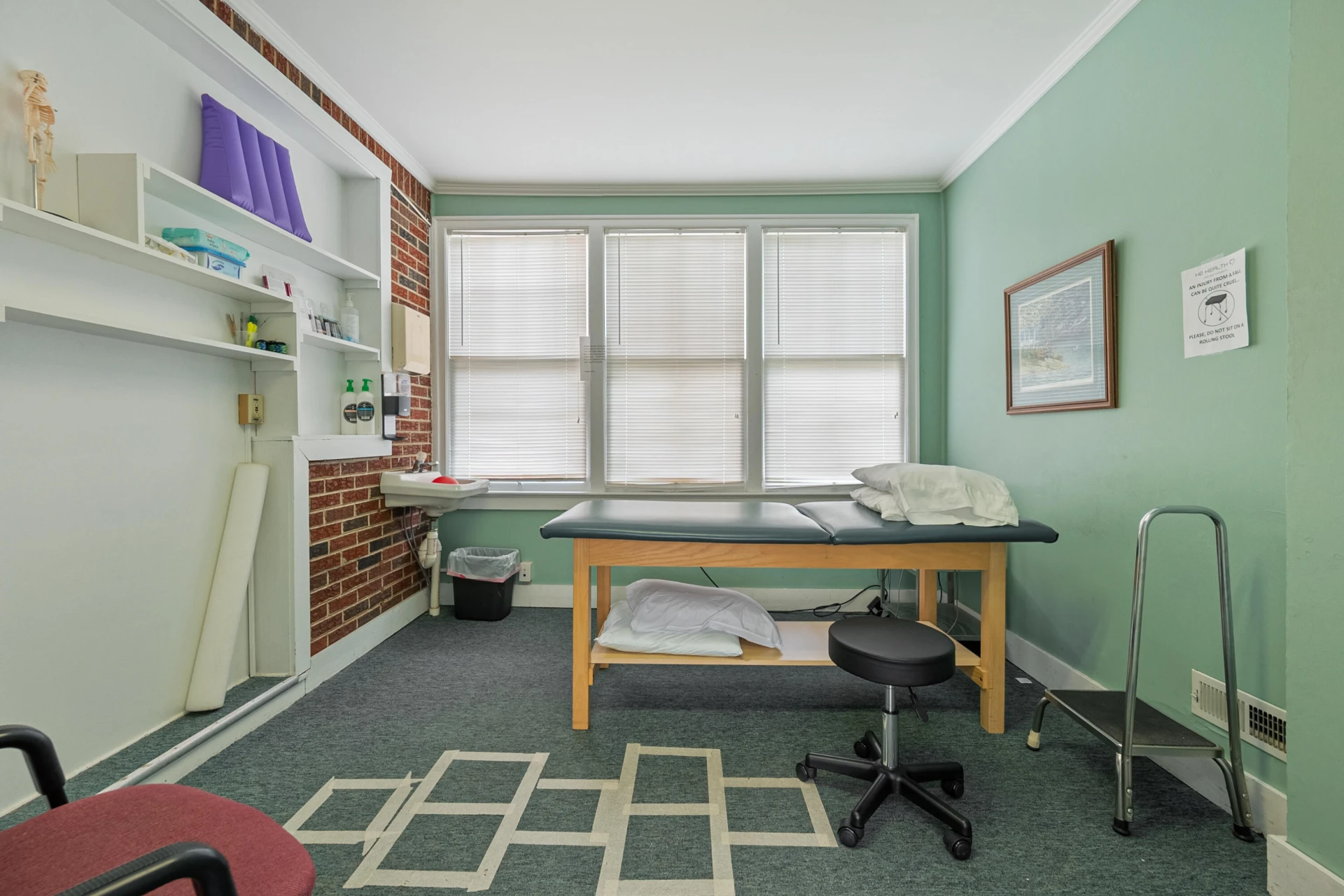815 E Main ST - Photo 43